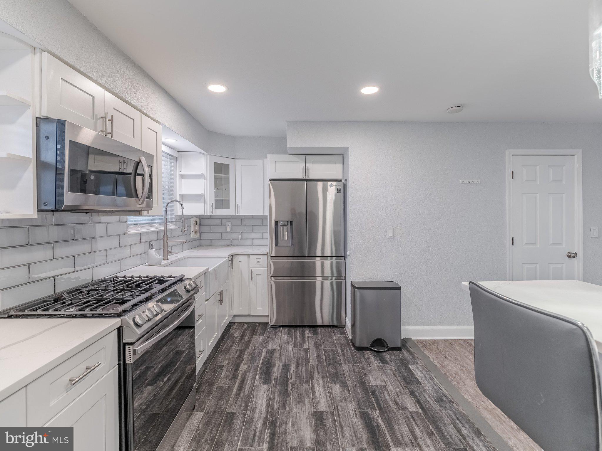 NORRIS HILLS - Residential