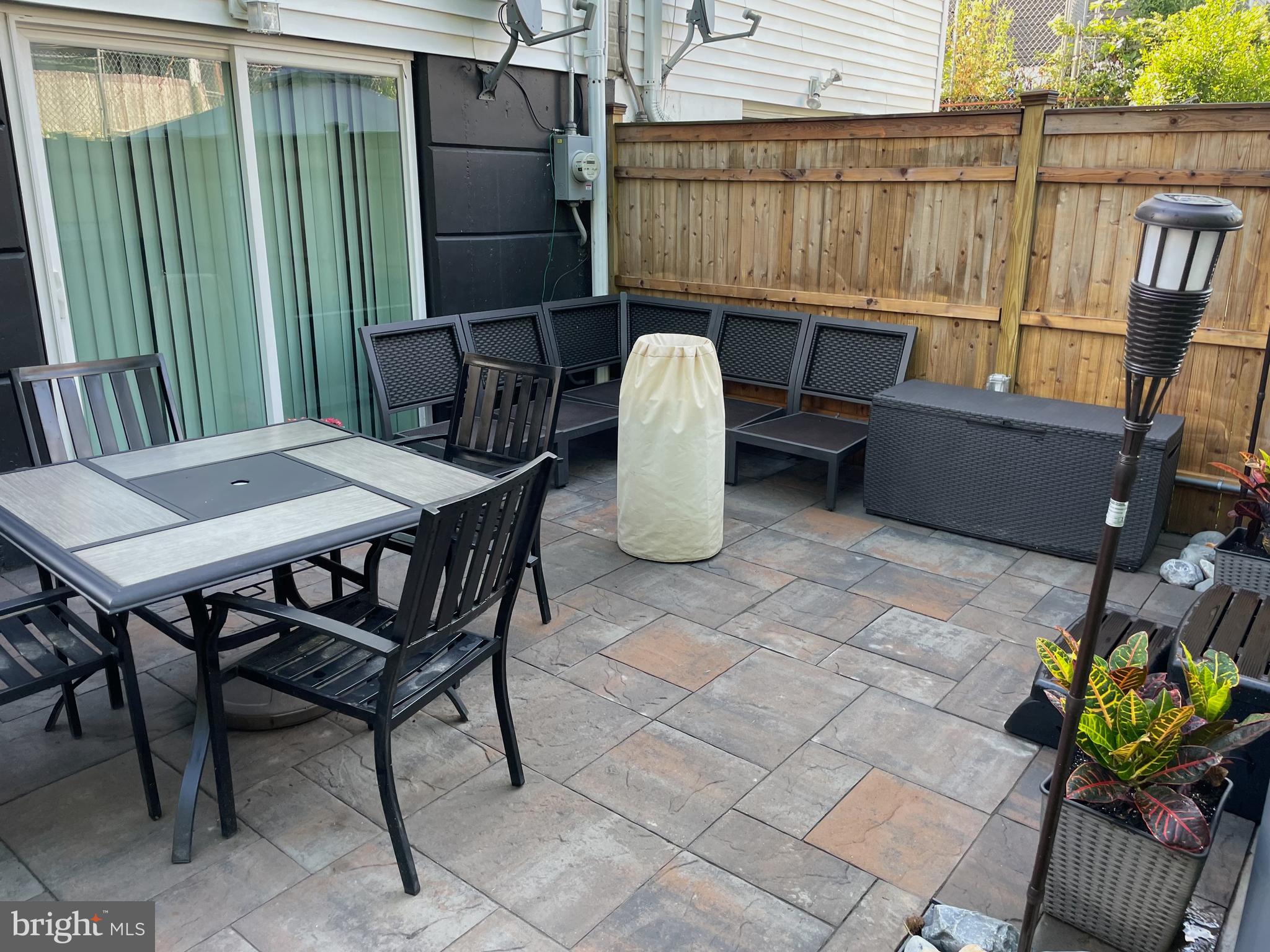 NORRIS HILLS - Residential