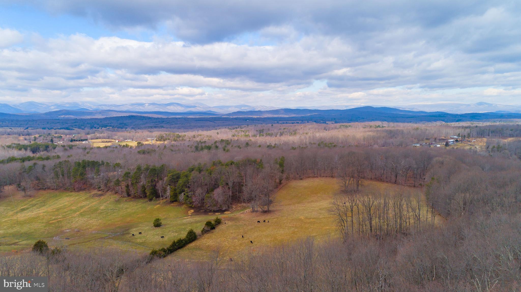 SCOTTS MOUNTAIN - Residential
