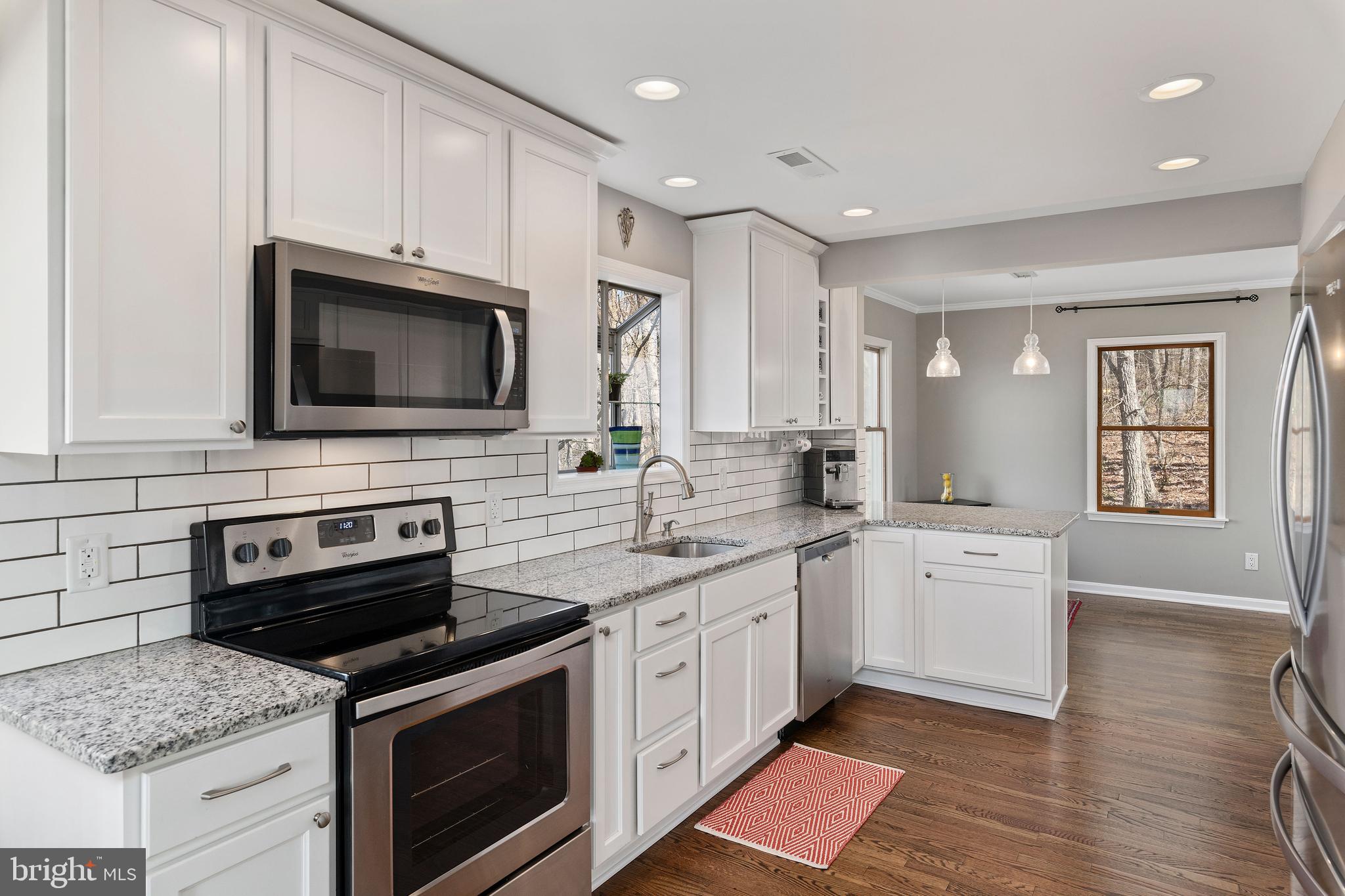 SCOTTS MOUNTAIN - Residential