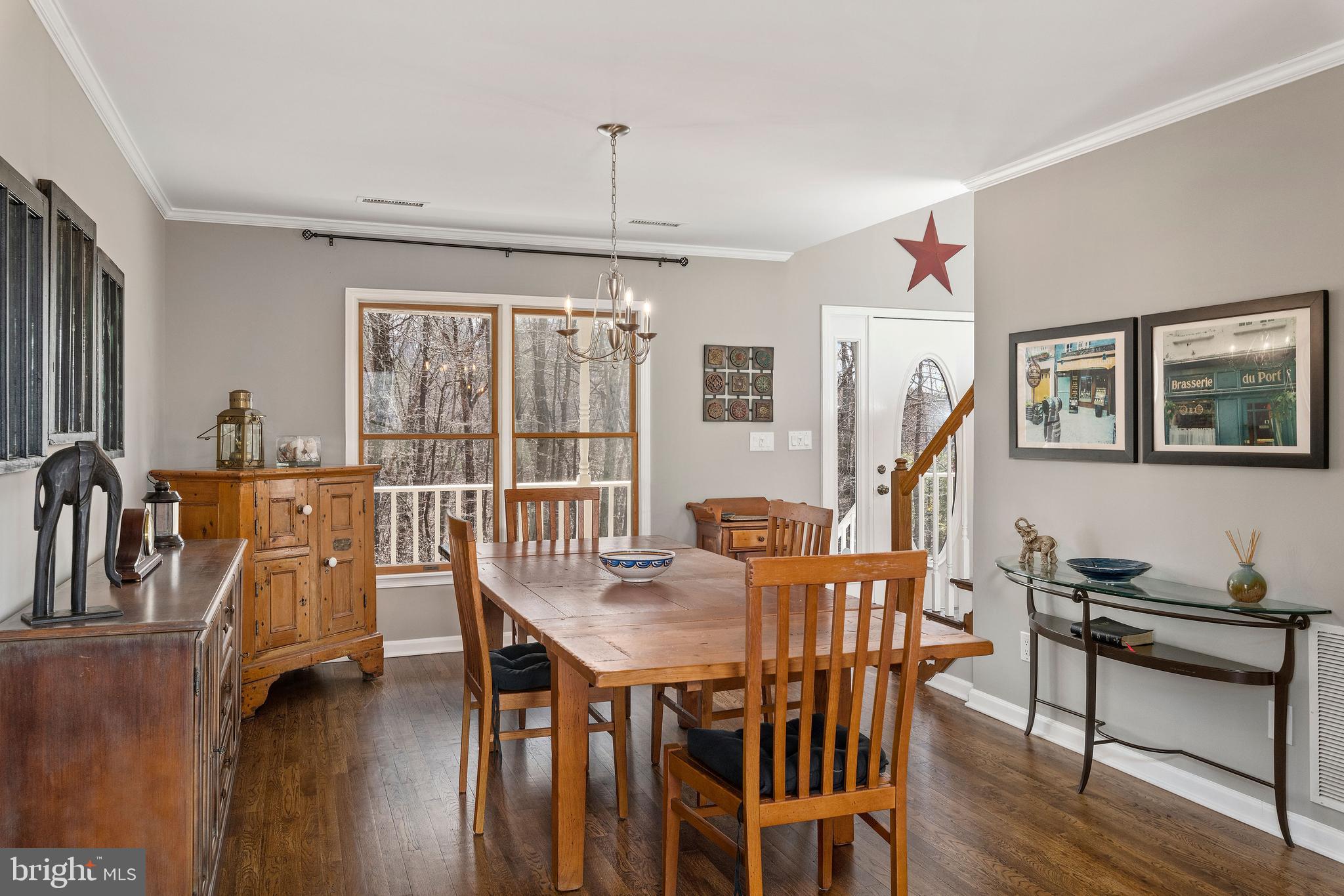 SCOTTS MOUNTAIN - Residential