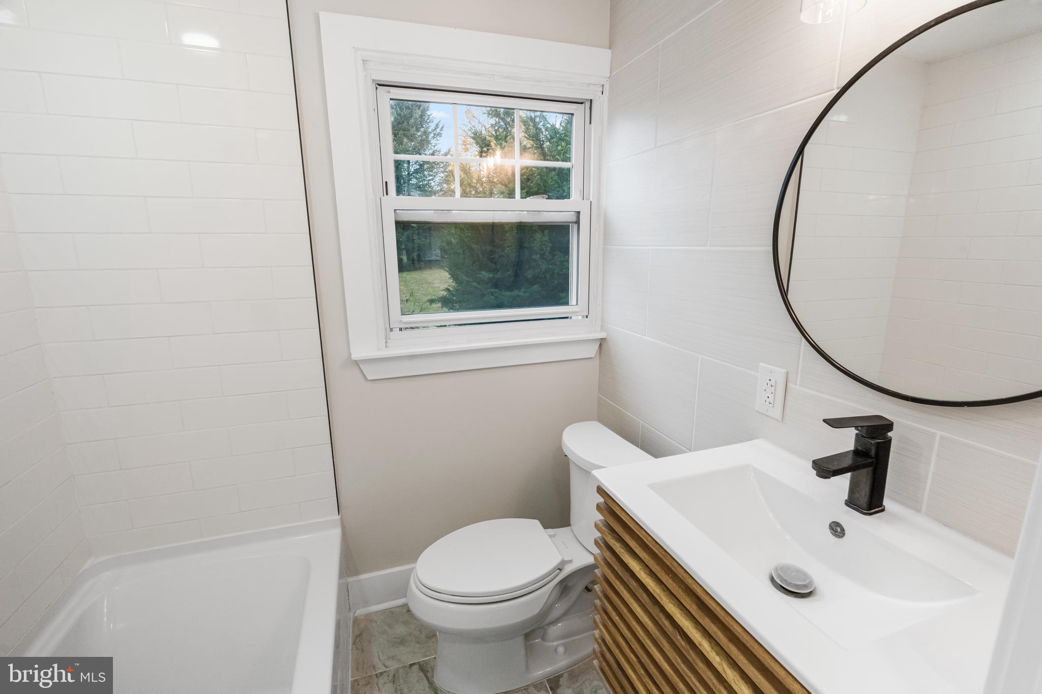 RIVERVIEW PARK - Residential