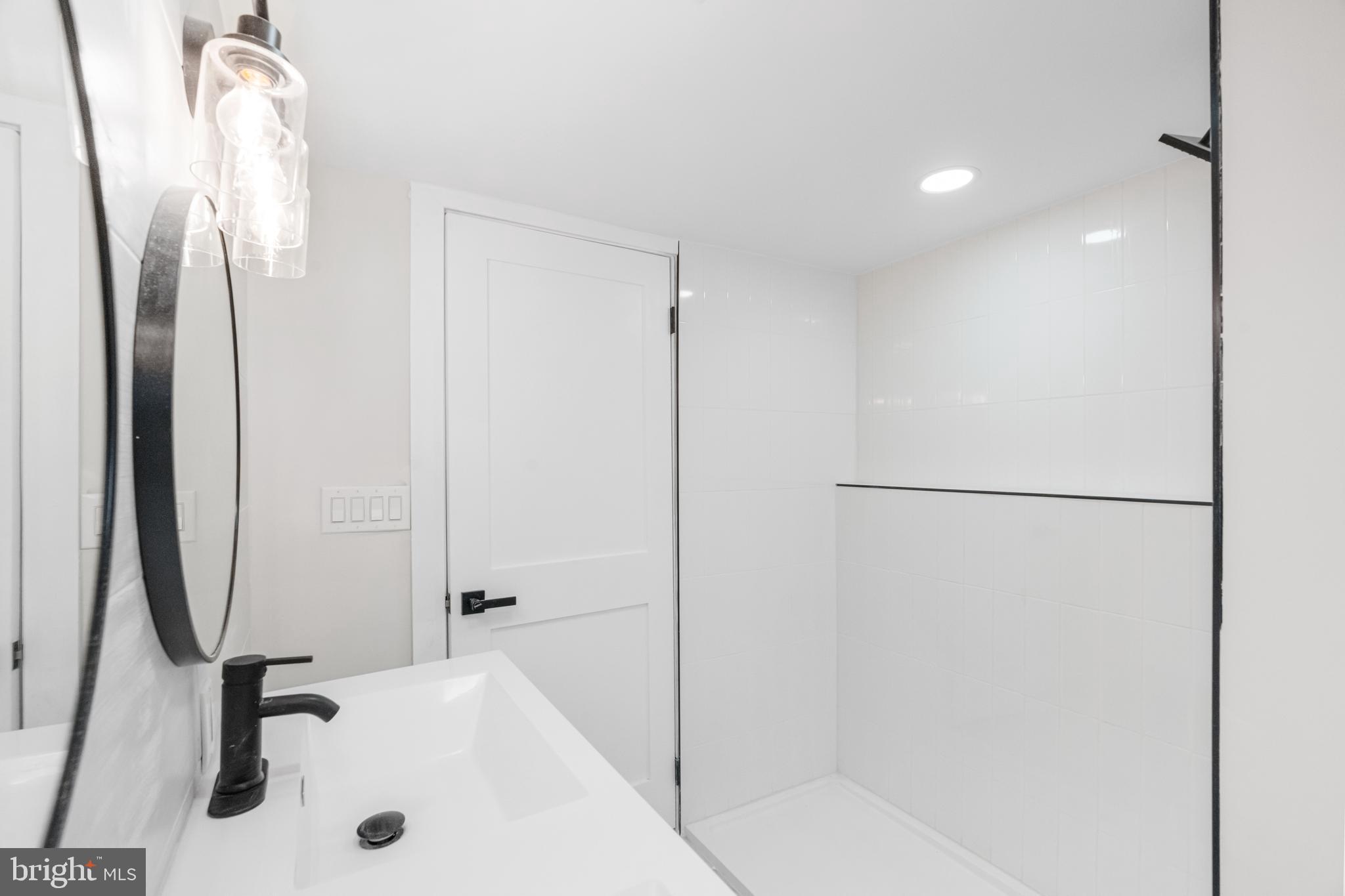 RIVERVIEW PARK - Residential