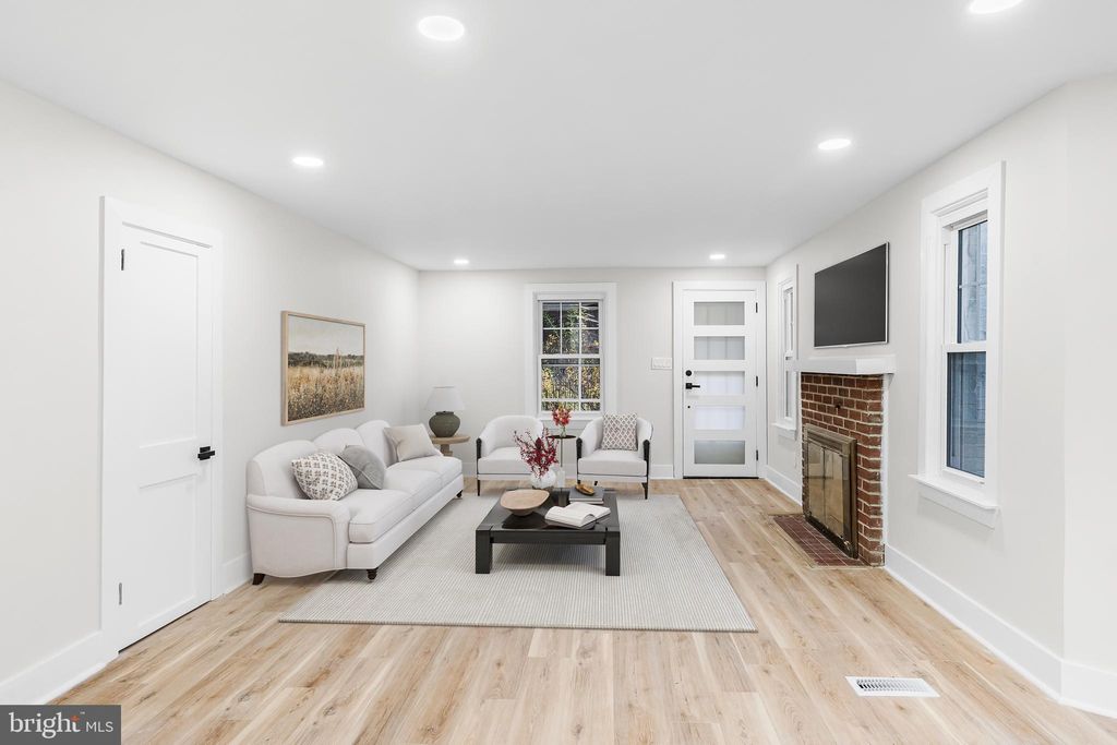 Photo of 817 Beach Street, READING, PA 19605 (MLS # PABK2065532)