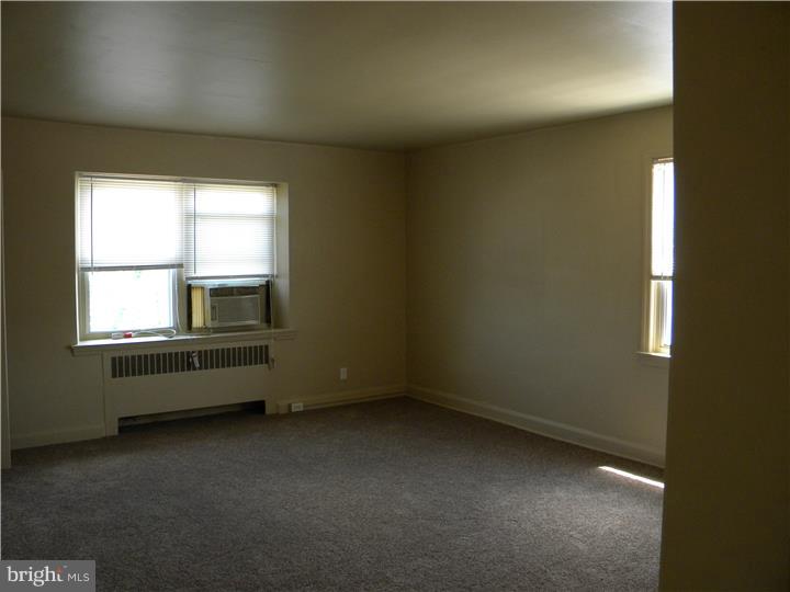 PHILADELPHIA (NORTHEAST) - Residential Lease