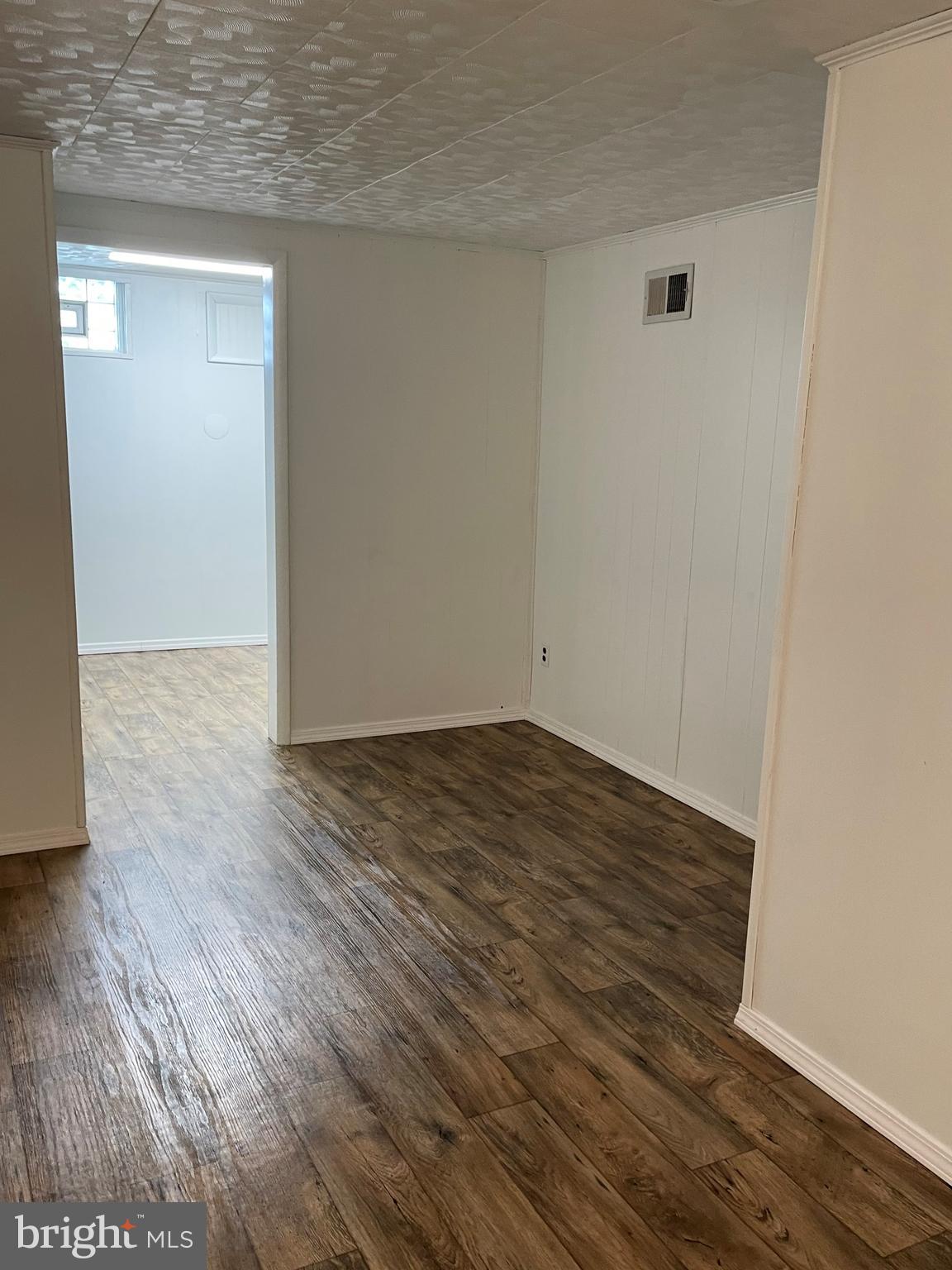 CROWN ESTATES - Residential