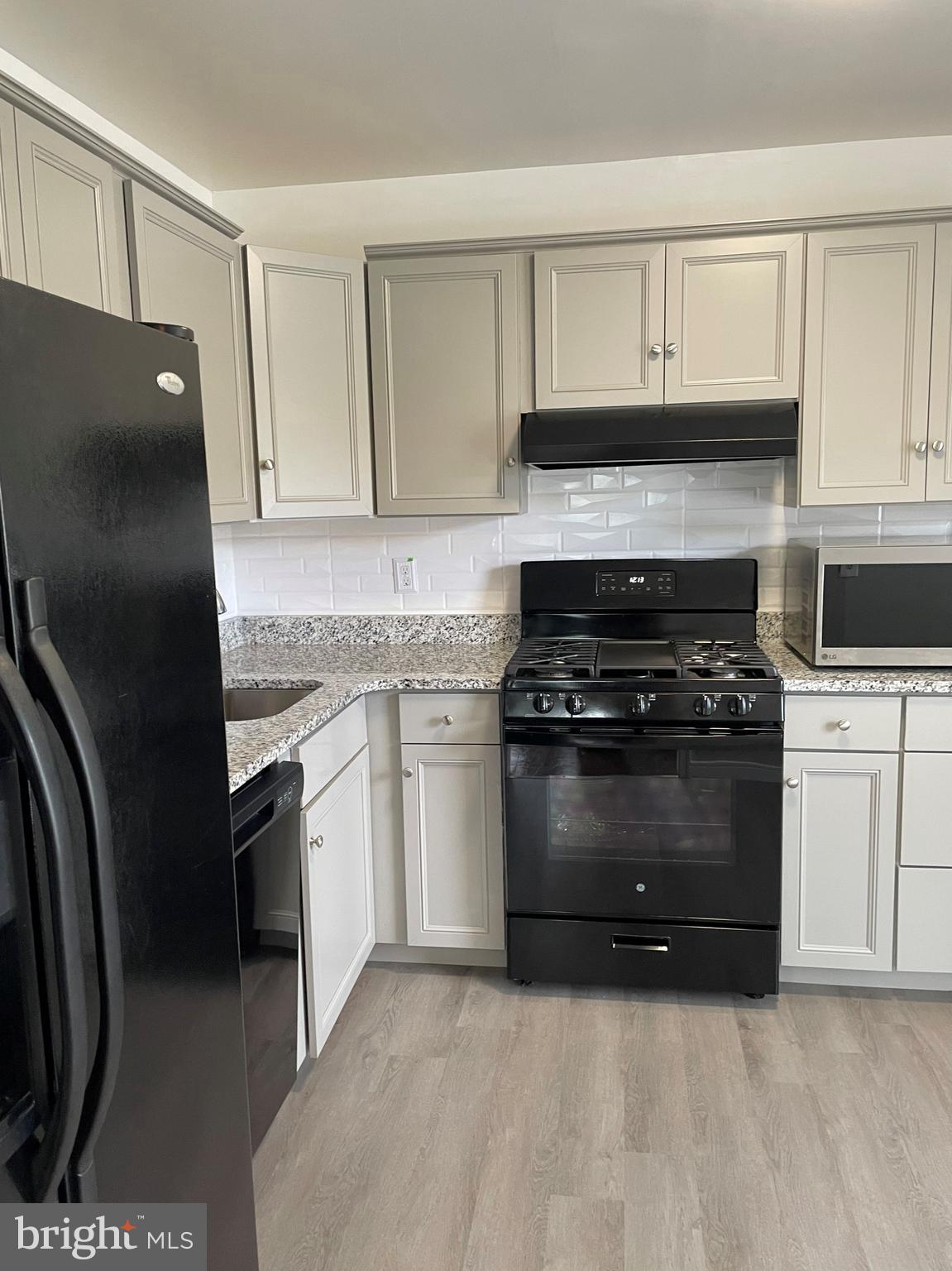 CROWN ESTATES - Residential