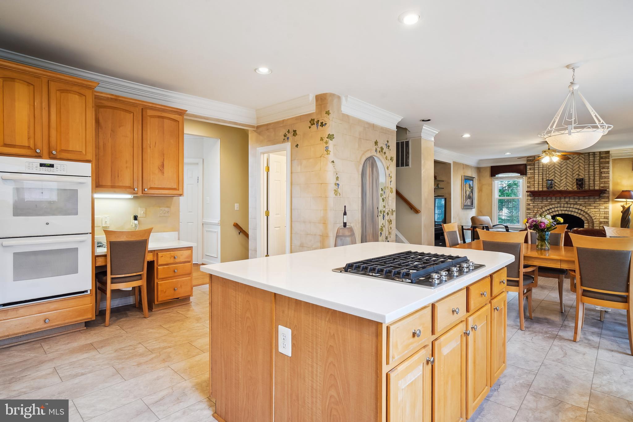 WILLOWS OF POTOMAC - Residential