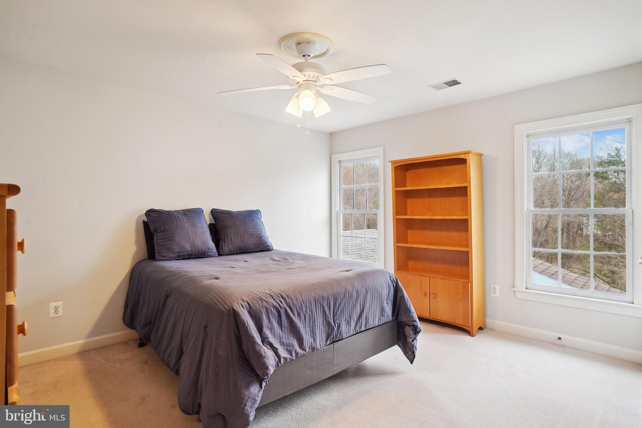 WILLOWS OF POTOMAC - Residential