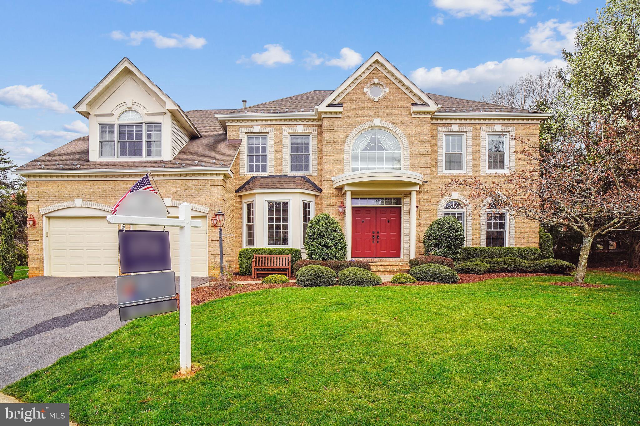 WILLOWS OF POTOMAC - Residential