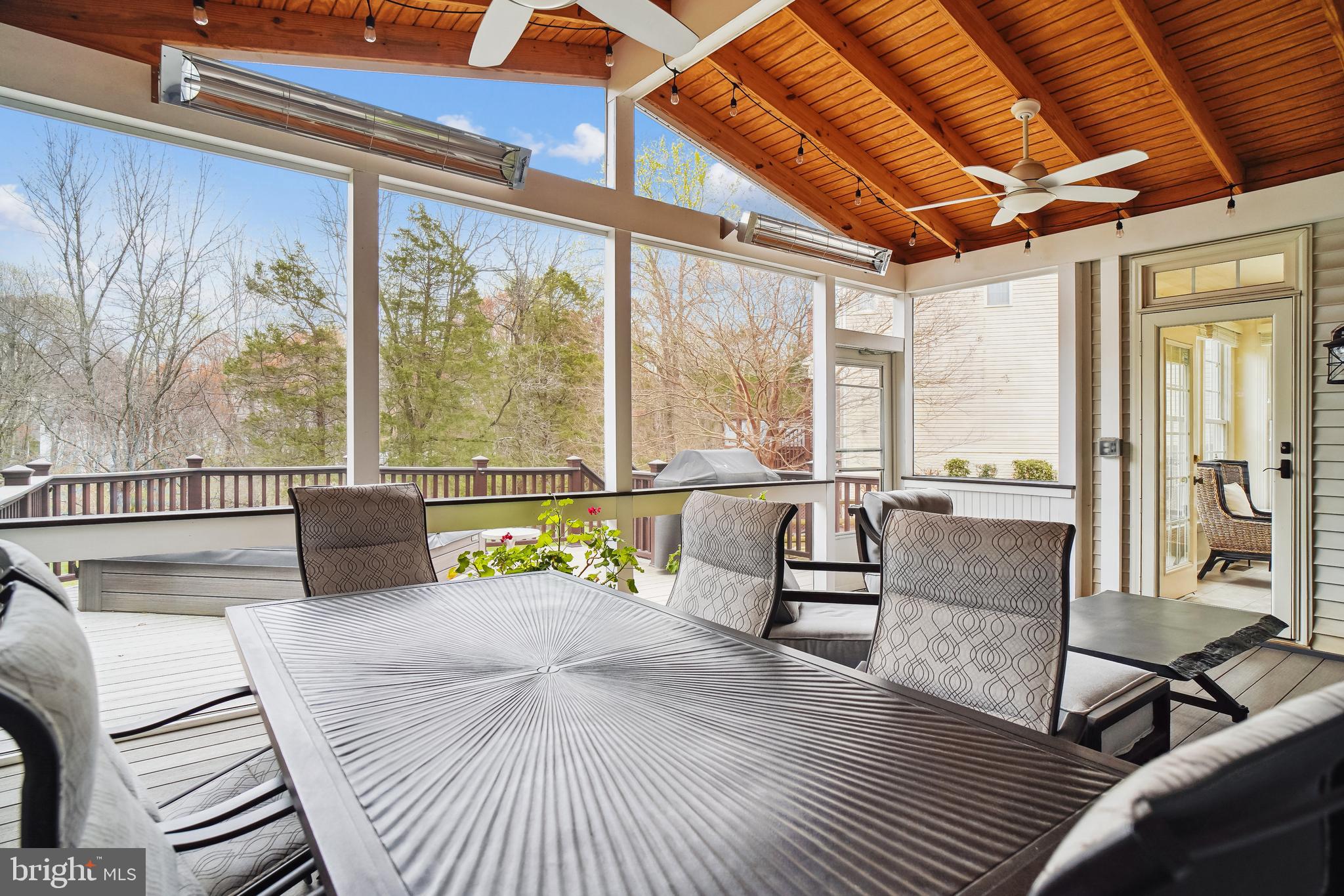 WILLOWS OF POTOMAC - Residential