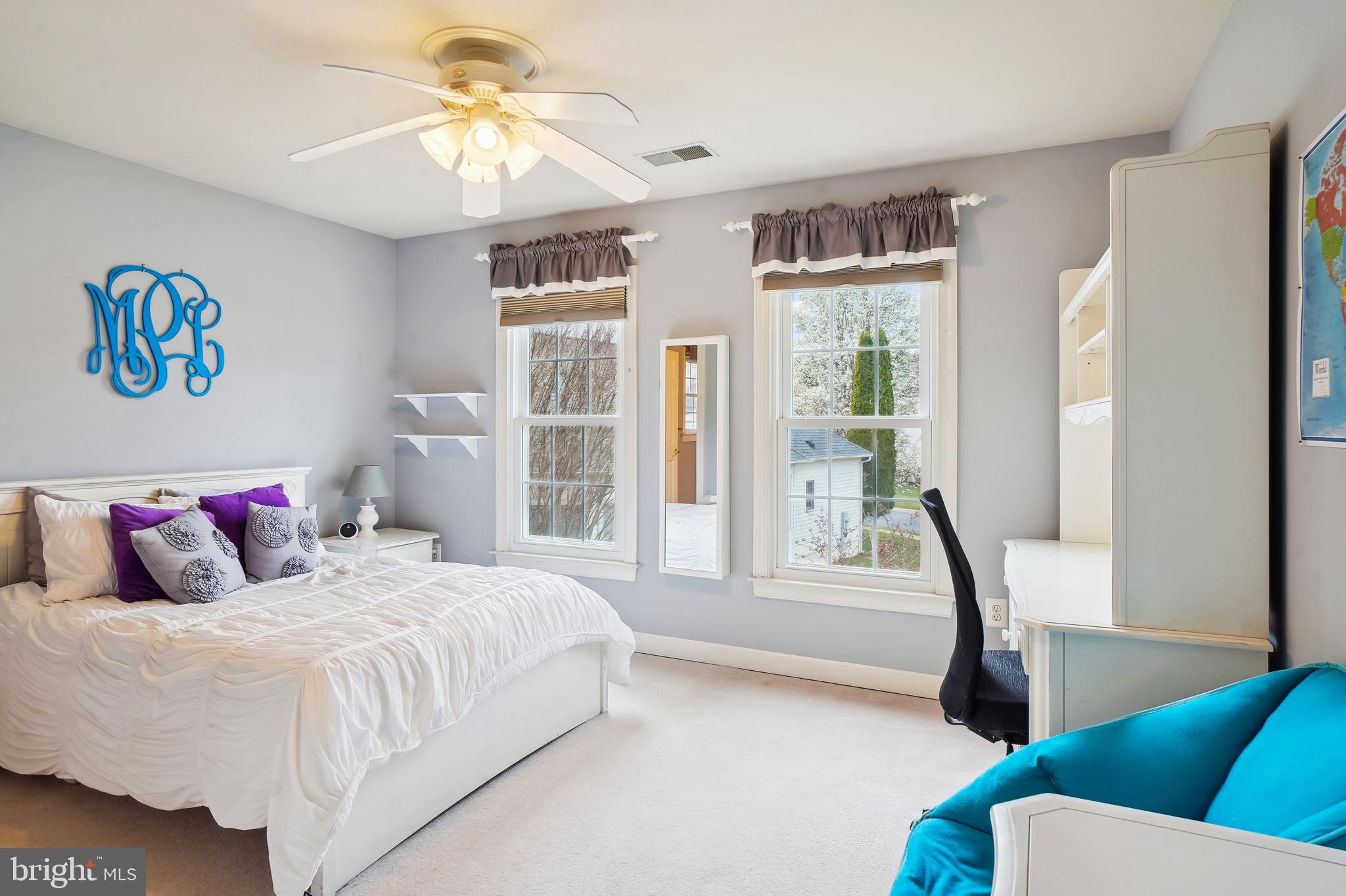 WILLOWS OF POTOMAC - Residential