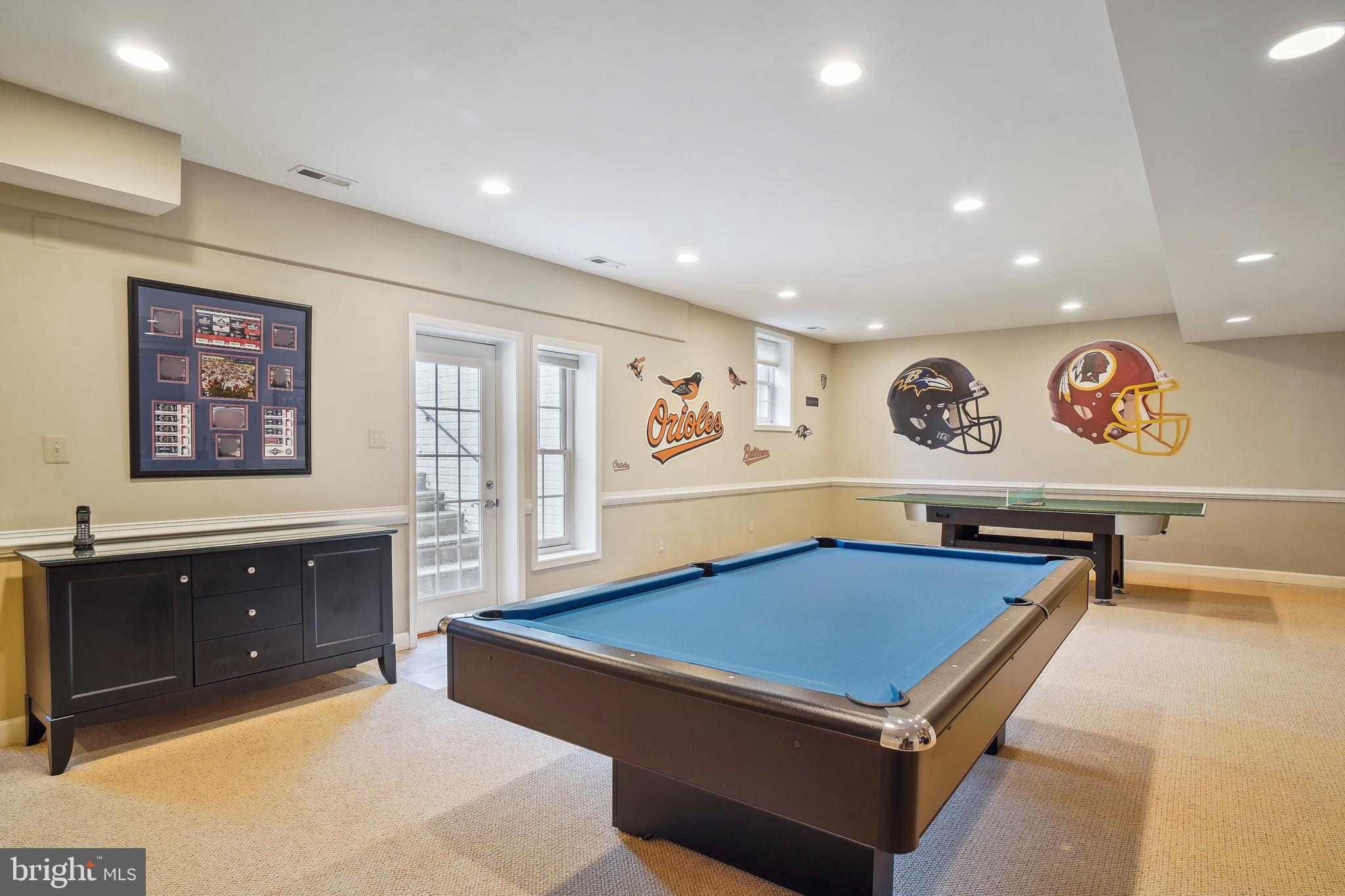 WILLOWS OF POTOMAC - Residential