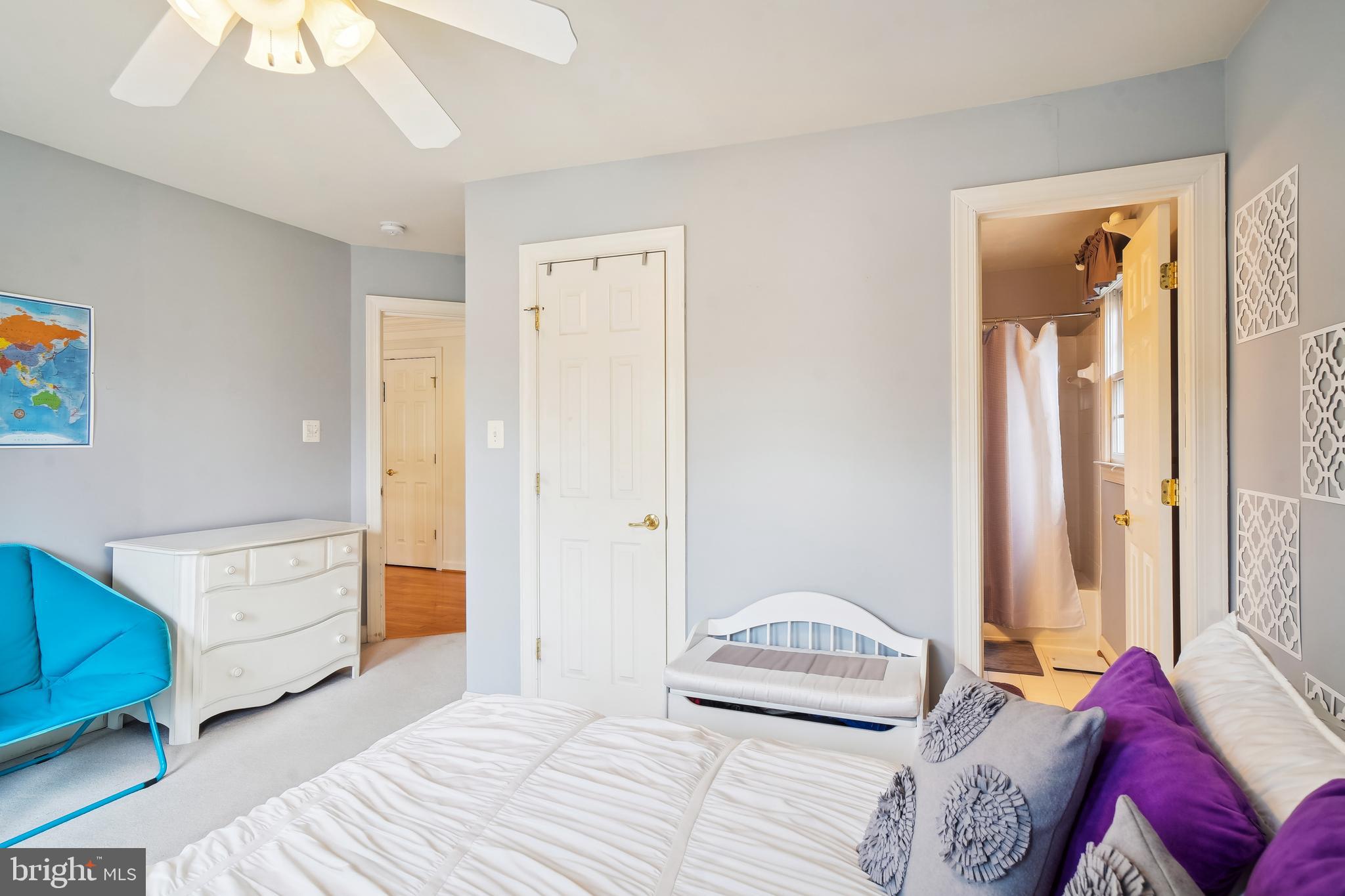 WILLOWS OF POTOMAC - Residential