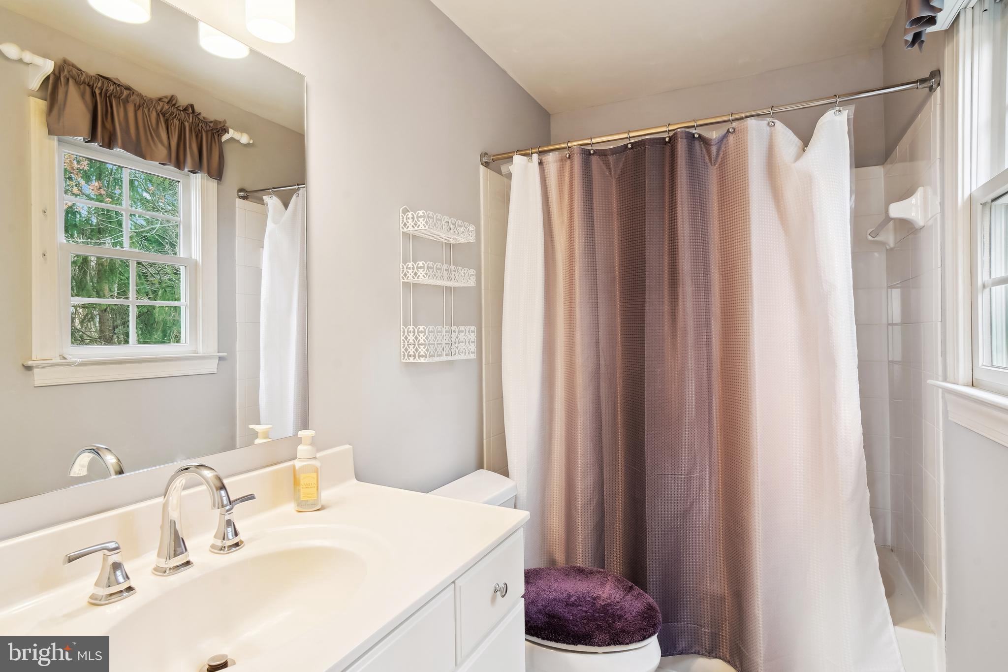 WILLOWS OF POTOMAC - Residential