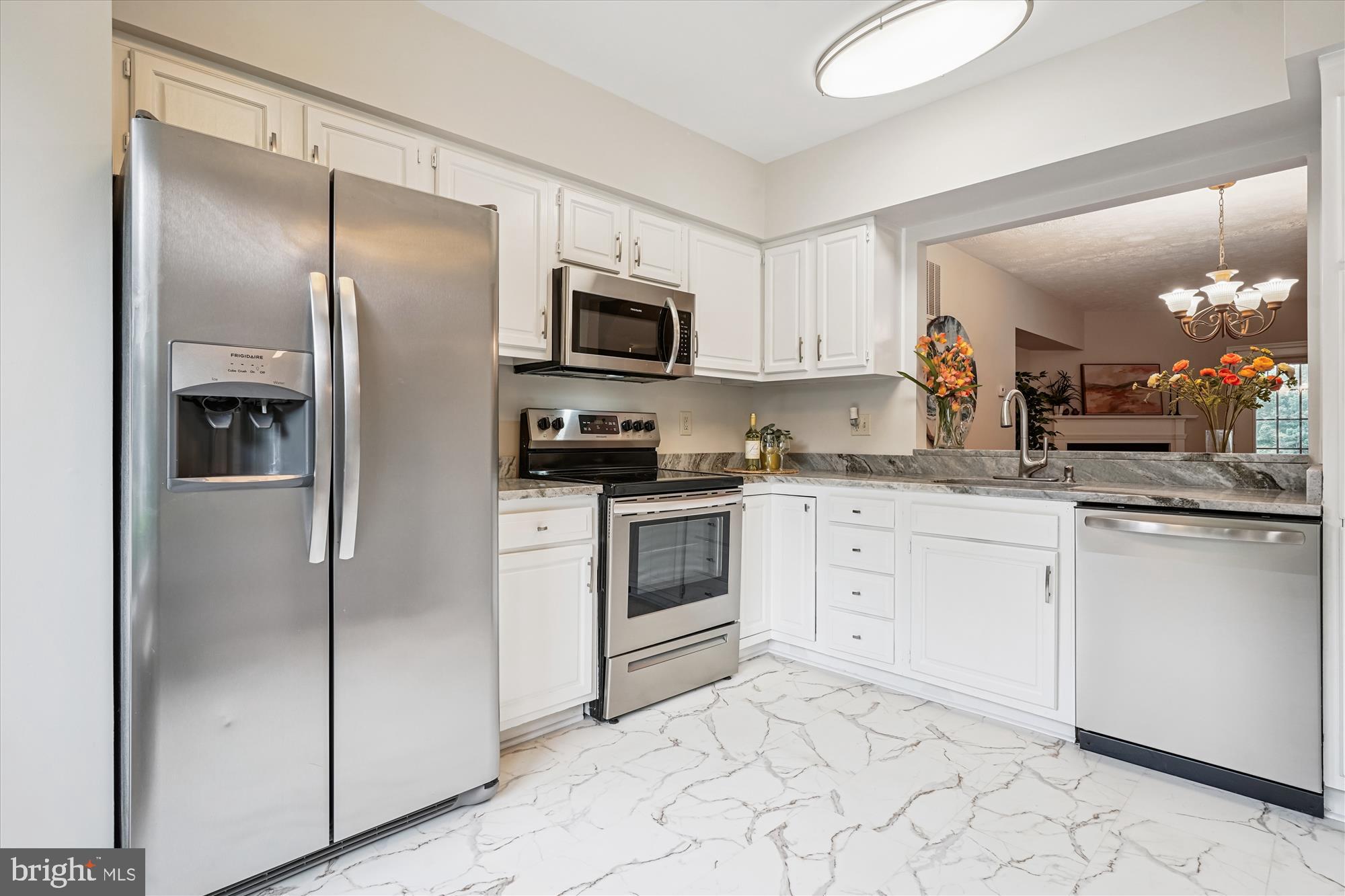 MONTCLAIR - Residential