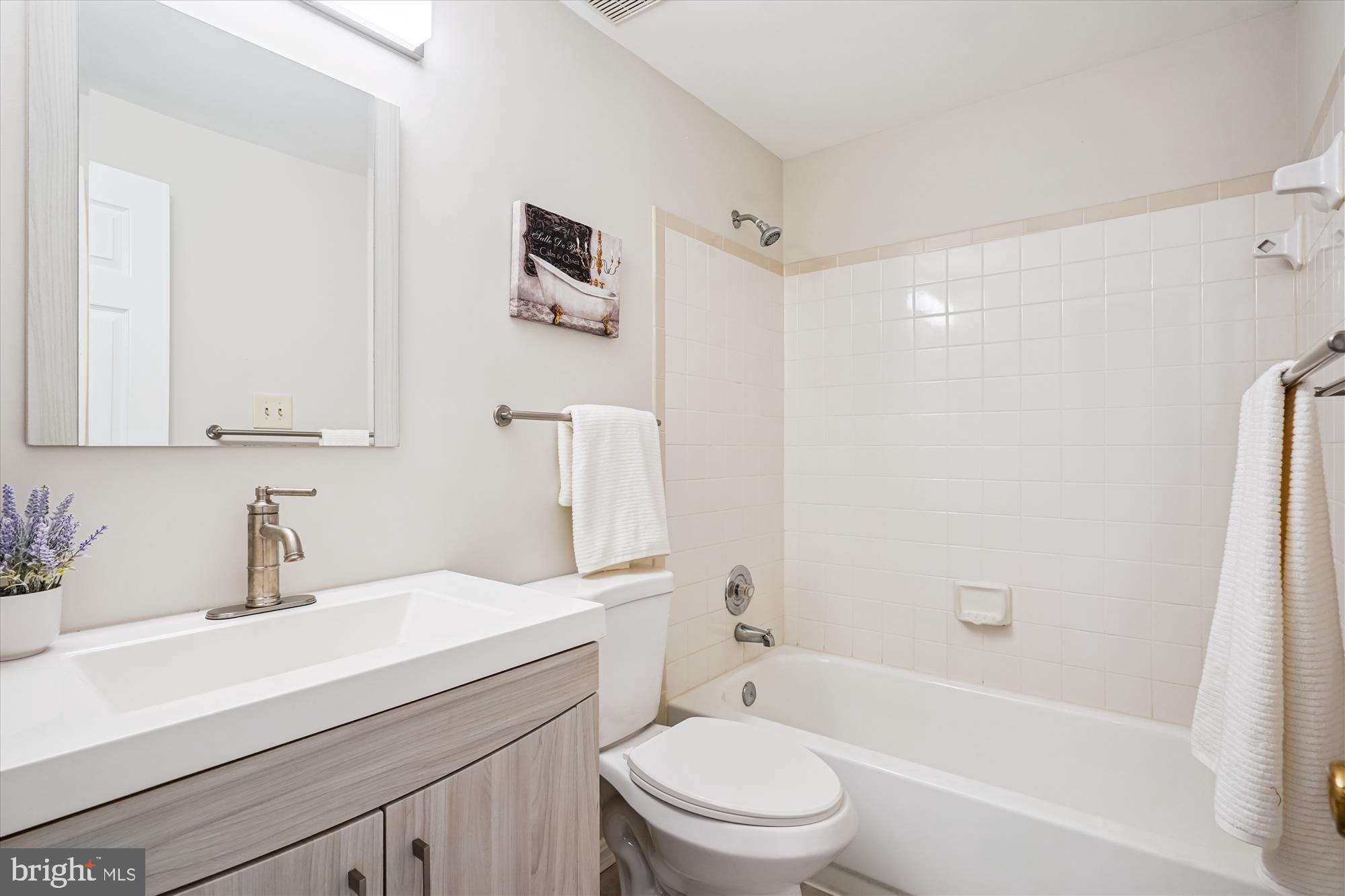 MONTCLAIR - Residential