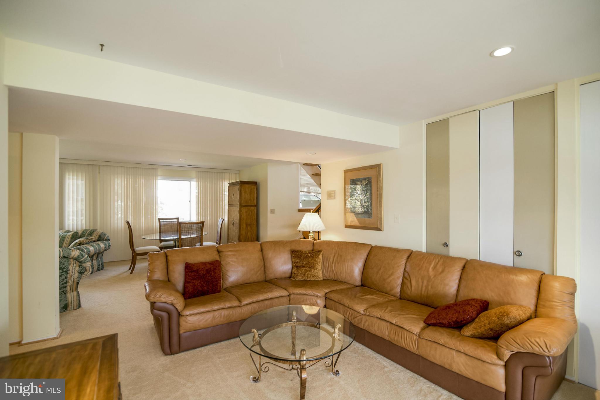 BRYANT WOODS - Residential Lease