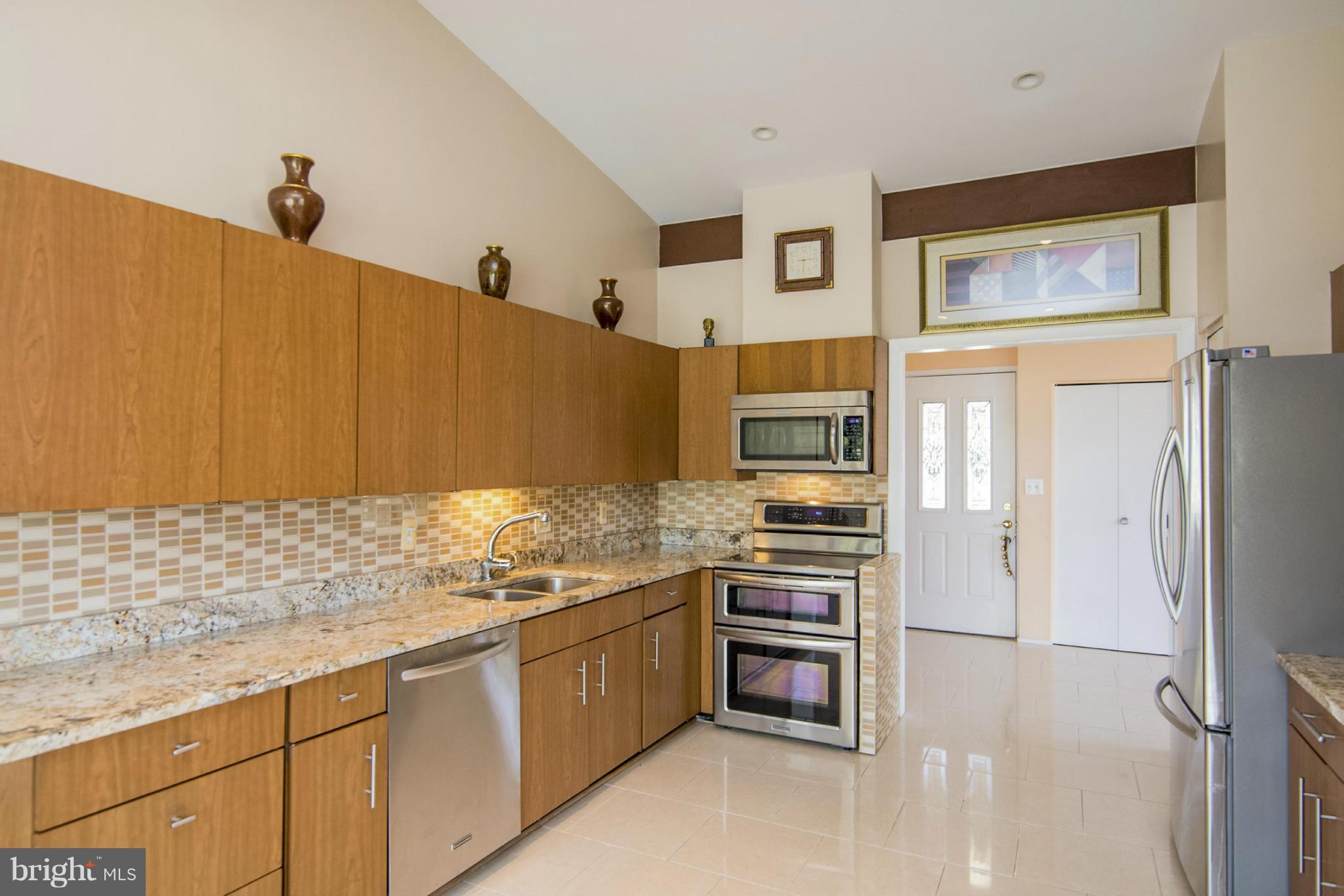 BRYANT WOODS - Residential Lease