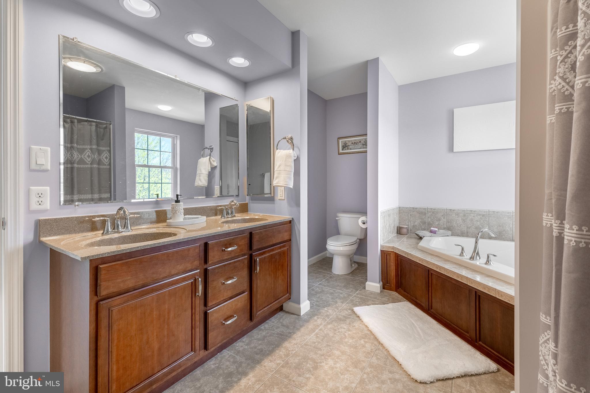 TROTTER FARMS - Residential