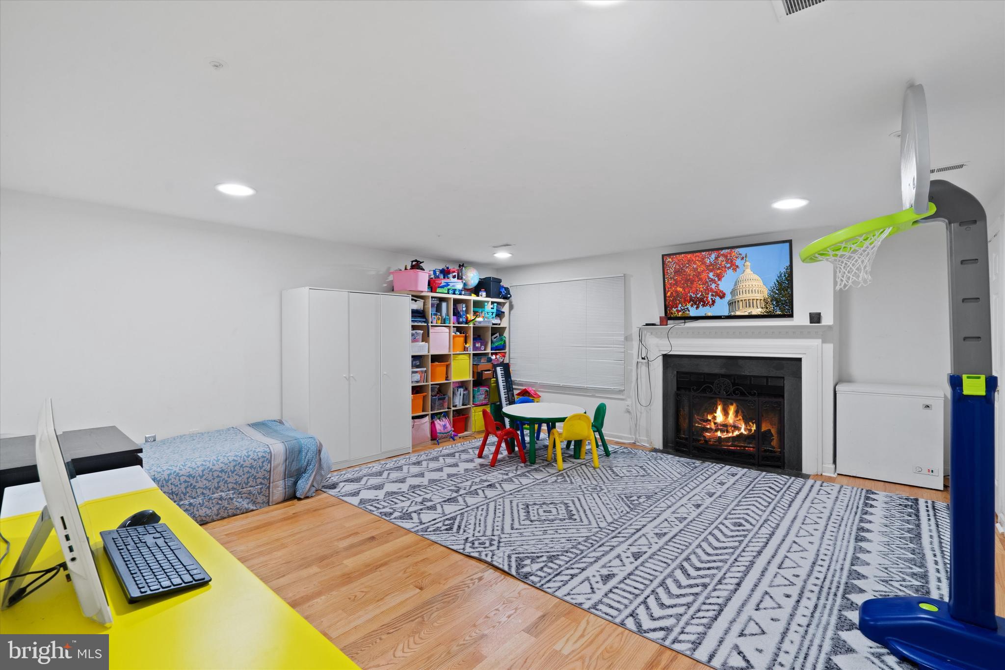 BLACKBURN VILLAGE - Residential