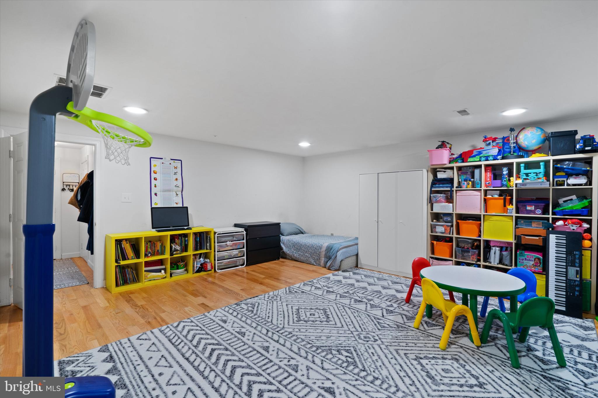 BLACKBURN VILLAGE - Residential