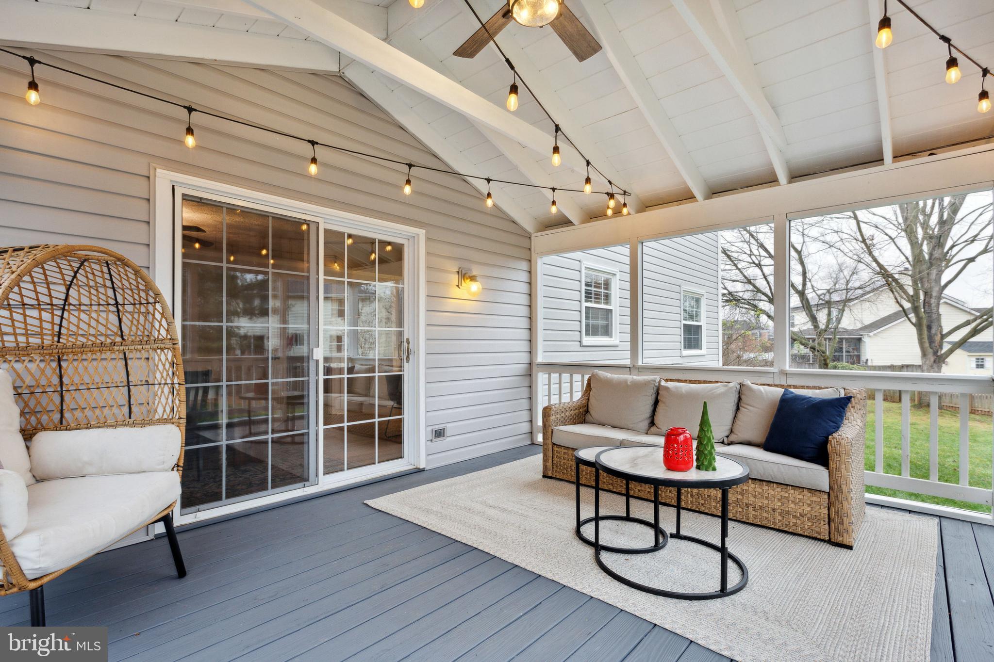 FOUNTAIN ROCK MANOR - Residential