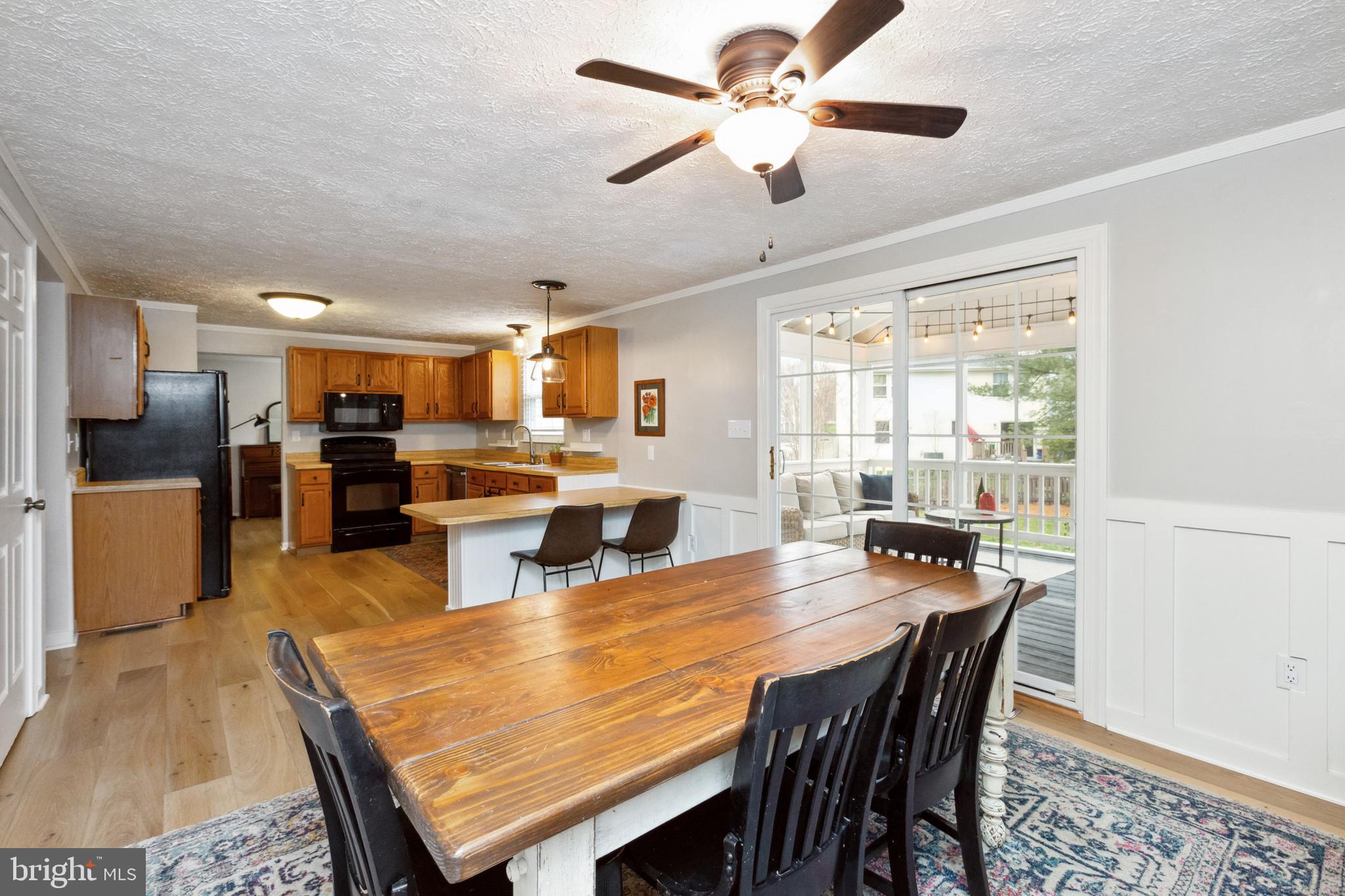 FOUNTAIN ROCK MANOR - Residential