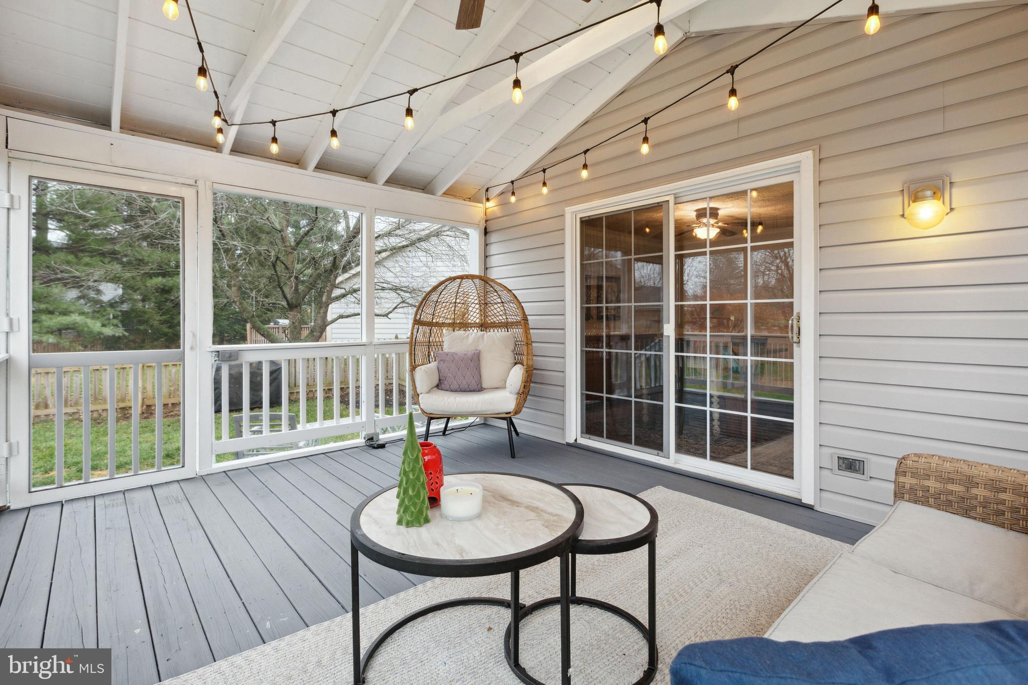 FOUNTAIN ROCK MANOR - Residential