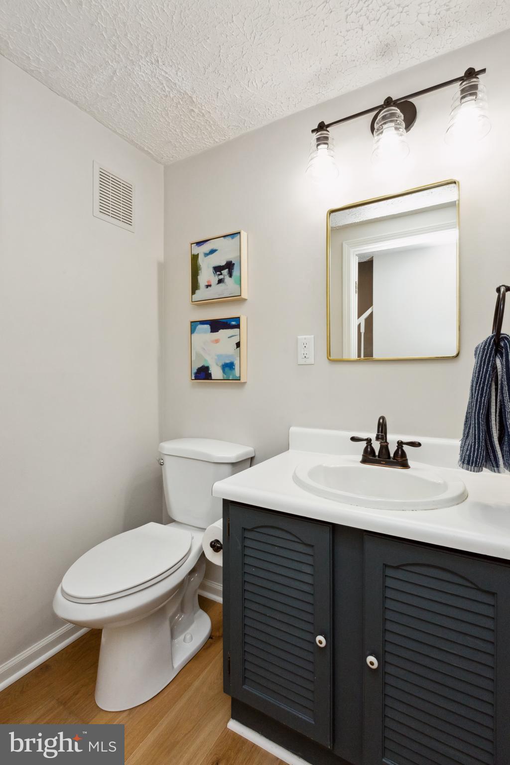 FOUNTAIN ROCK MANOR - Residential