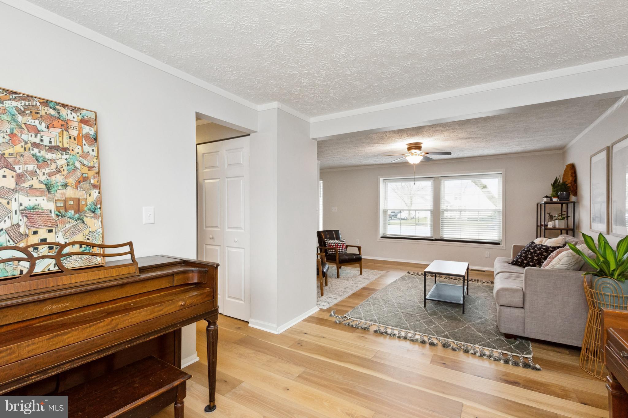 FOUNTAIN ROCK MANOR - Residential