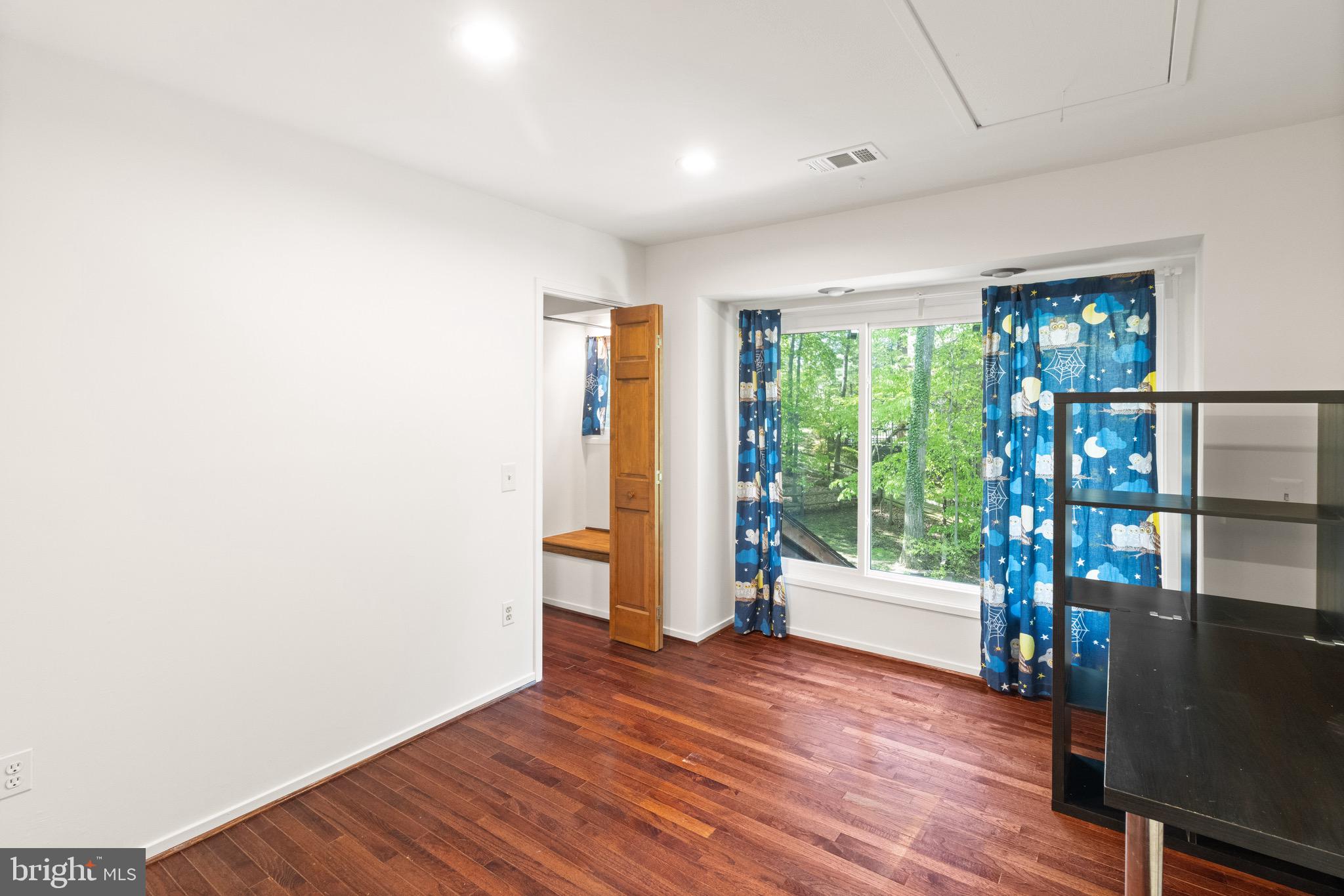 CONGRESSIONAL FOREST - Residential