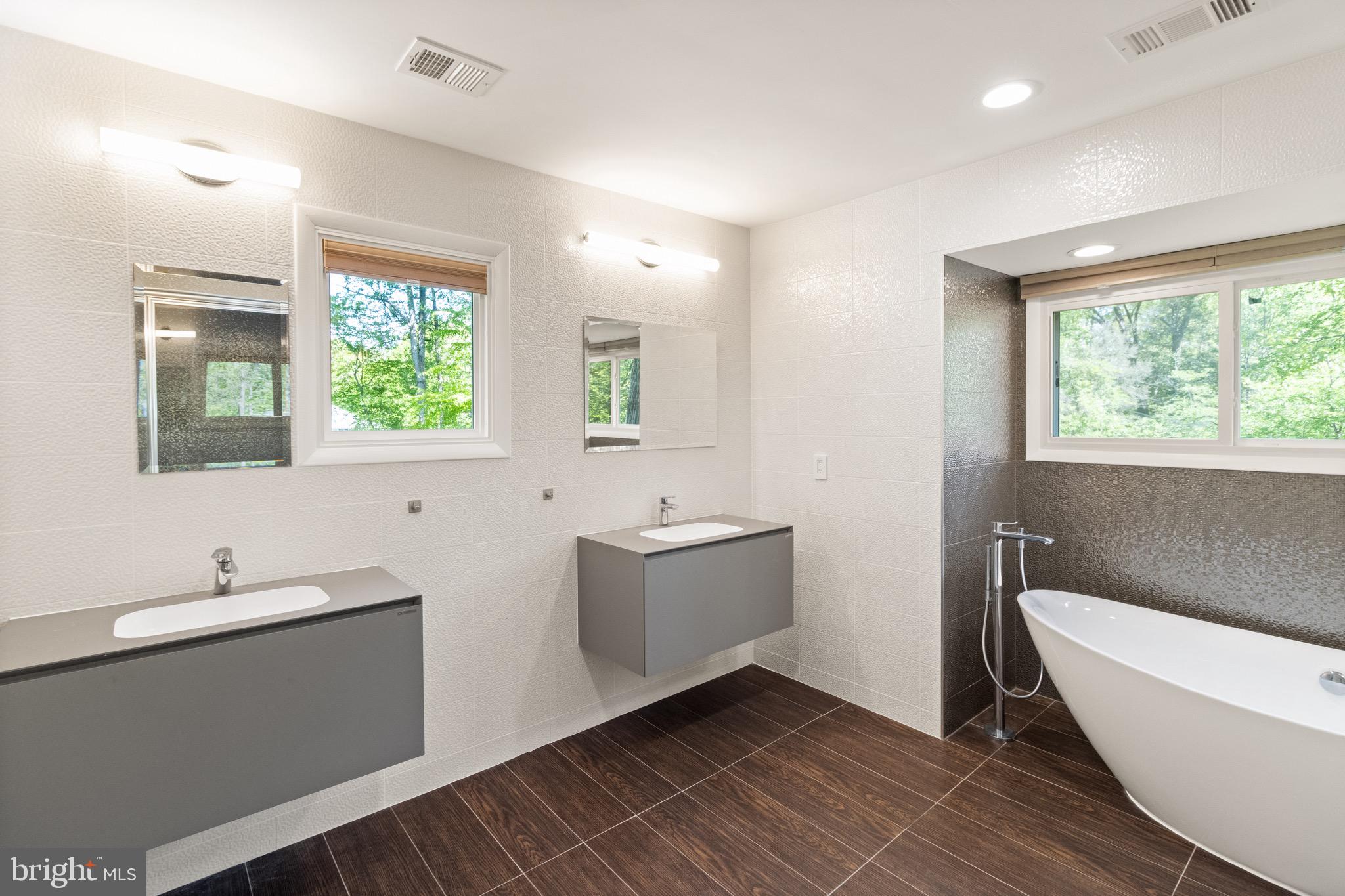 CONGRESSIONAL FOREST - Residential