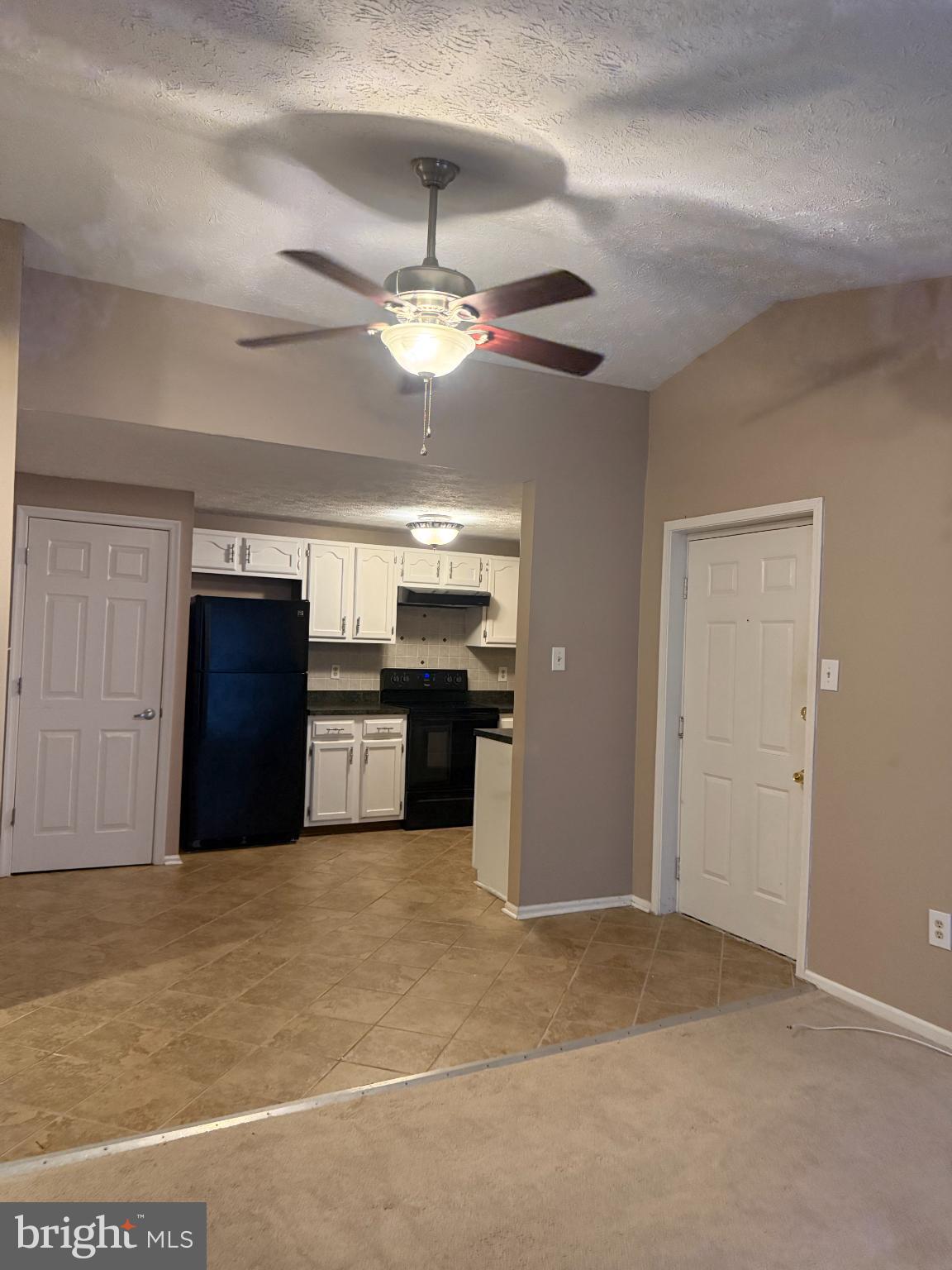 CLARYS FOREST - Residential Lease