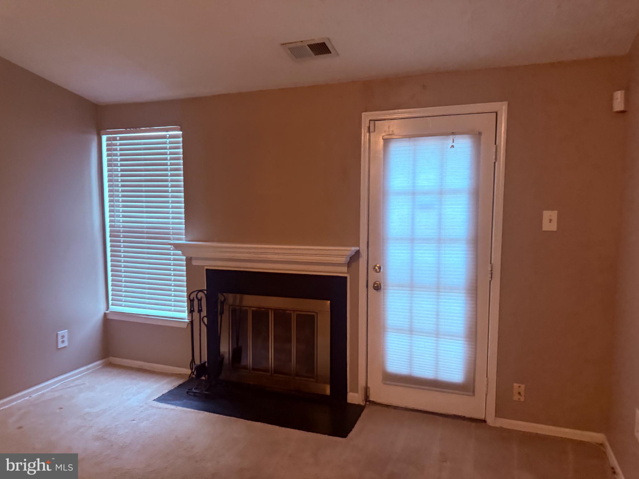 CLARYS FOREST - Residential Lease