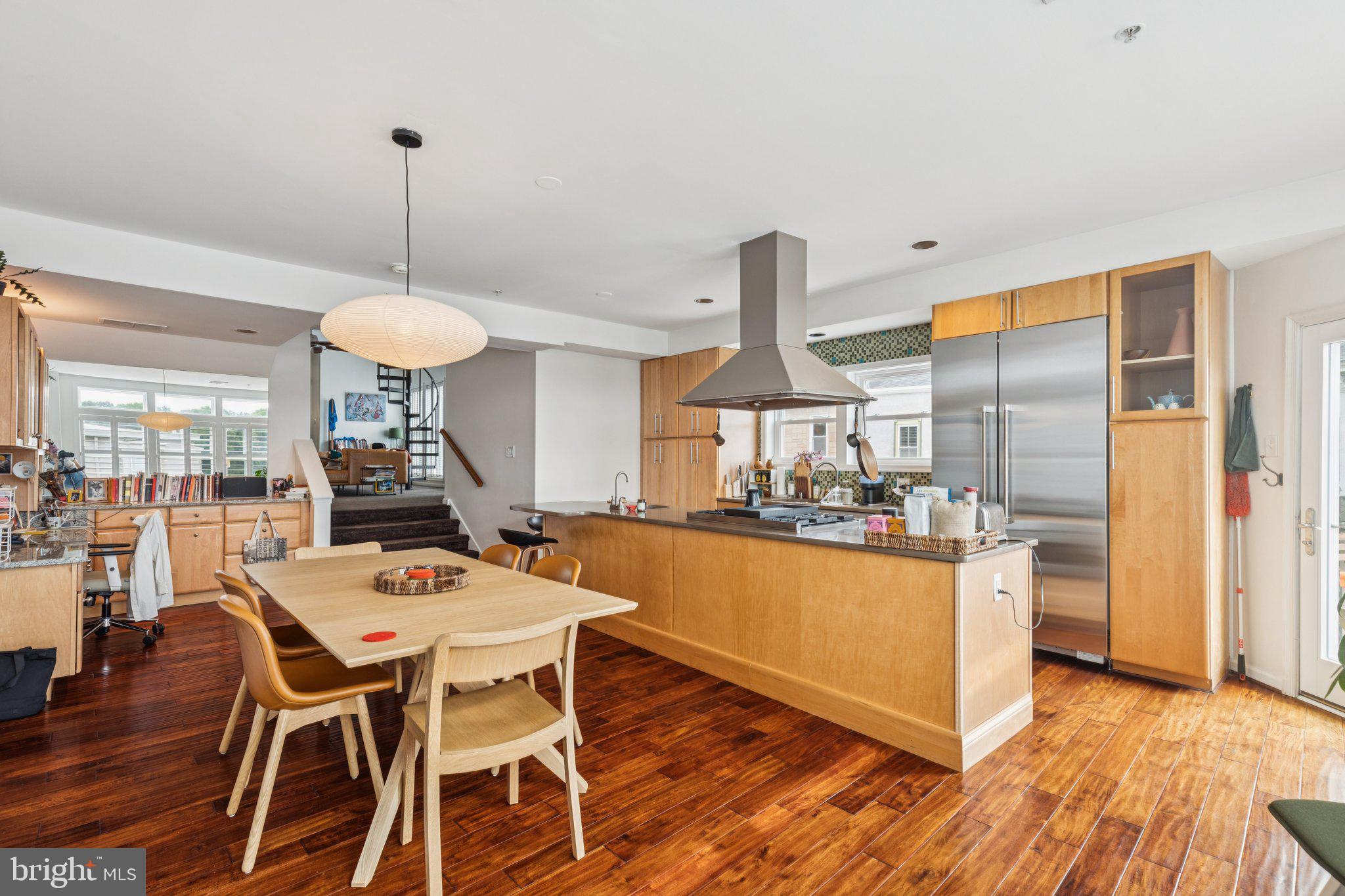 MANAYUNK - Residential Income