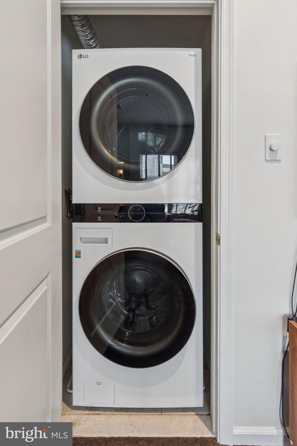 MANAYUNK - Residential Income