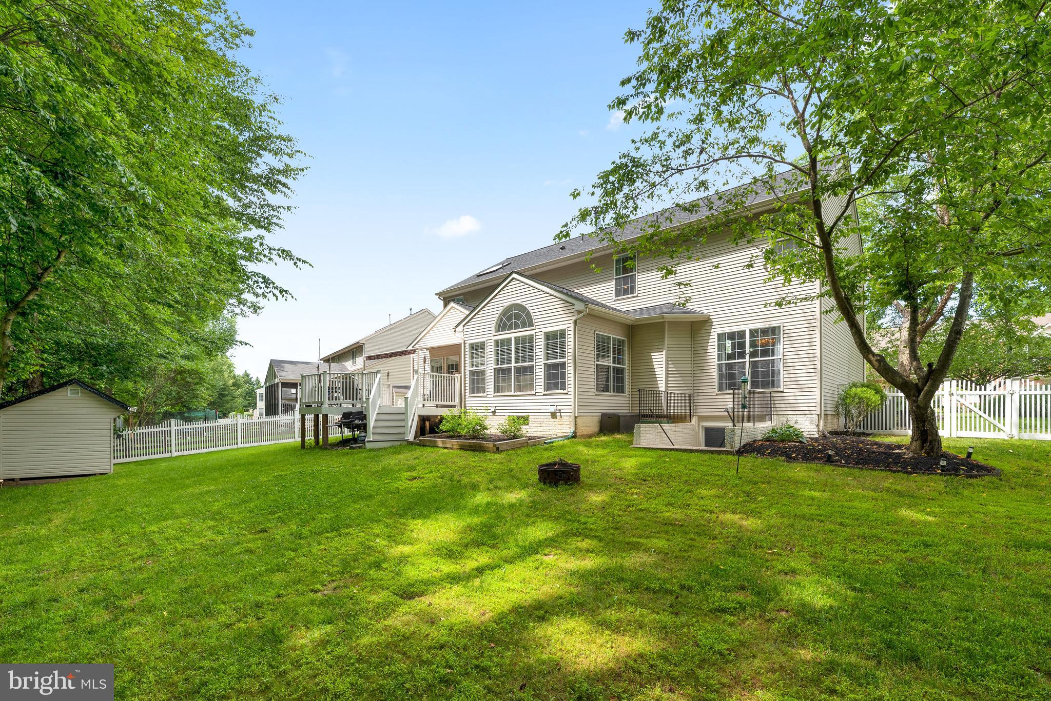 CANTER FARMS - Residential