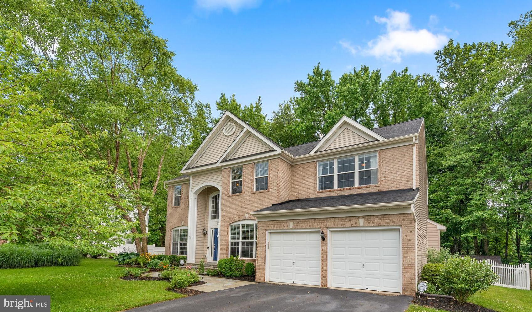 CANTER FARMS - Residential