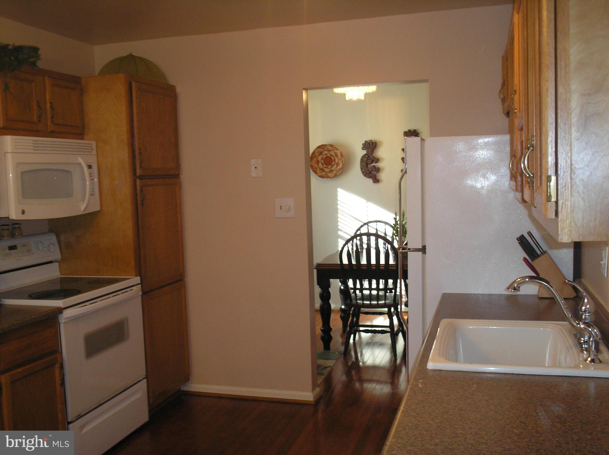 CHESTNUT HILLS WEST - Residential Lease