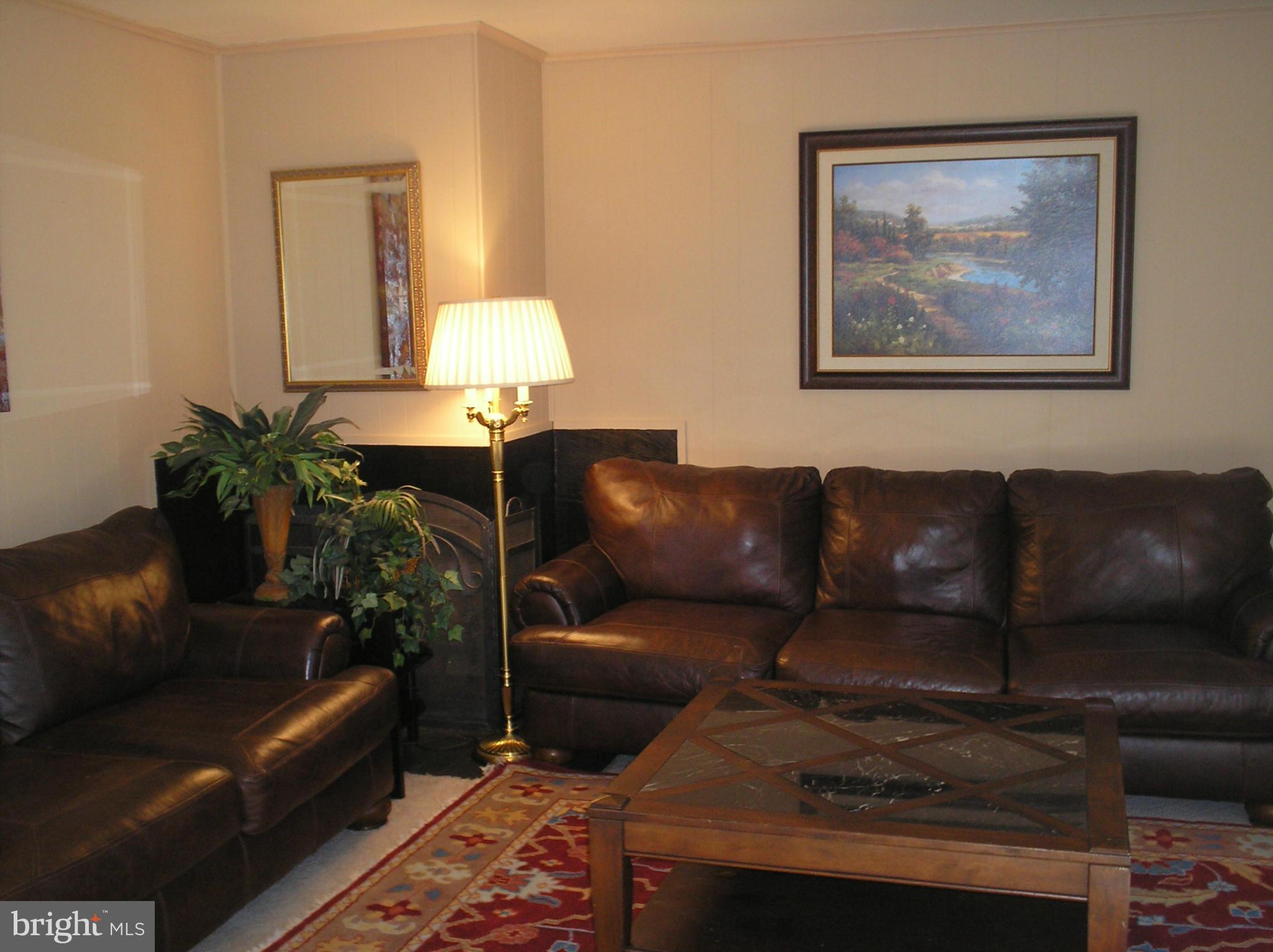 CHESTNUT HILLS WEST - Residential Lease