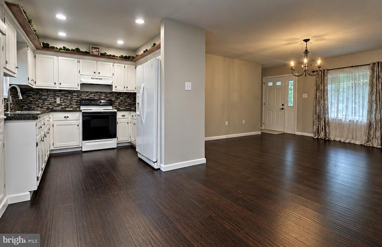 87 HILLSIDE DRIVE