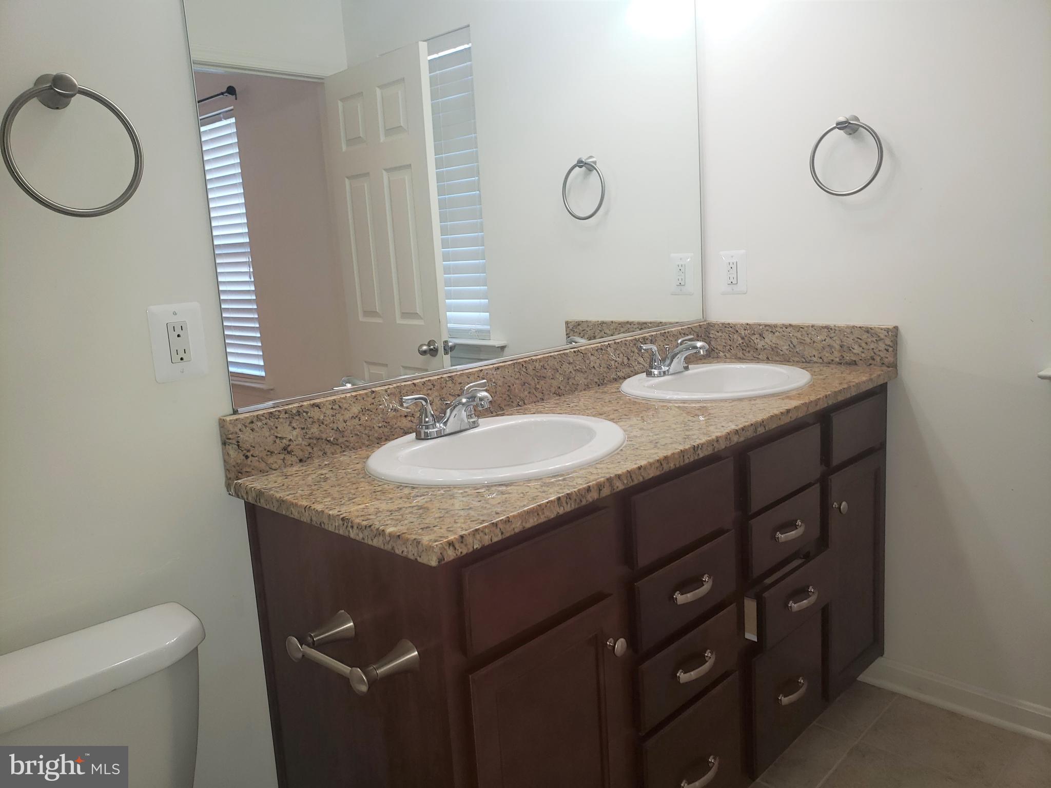 EASTGATE SQUARE - Residential Lease