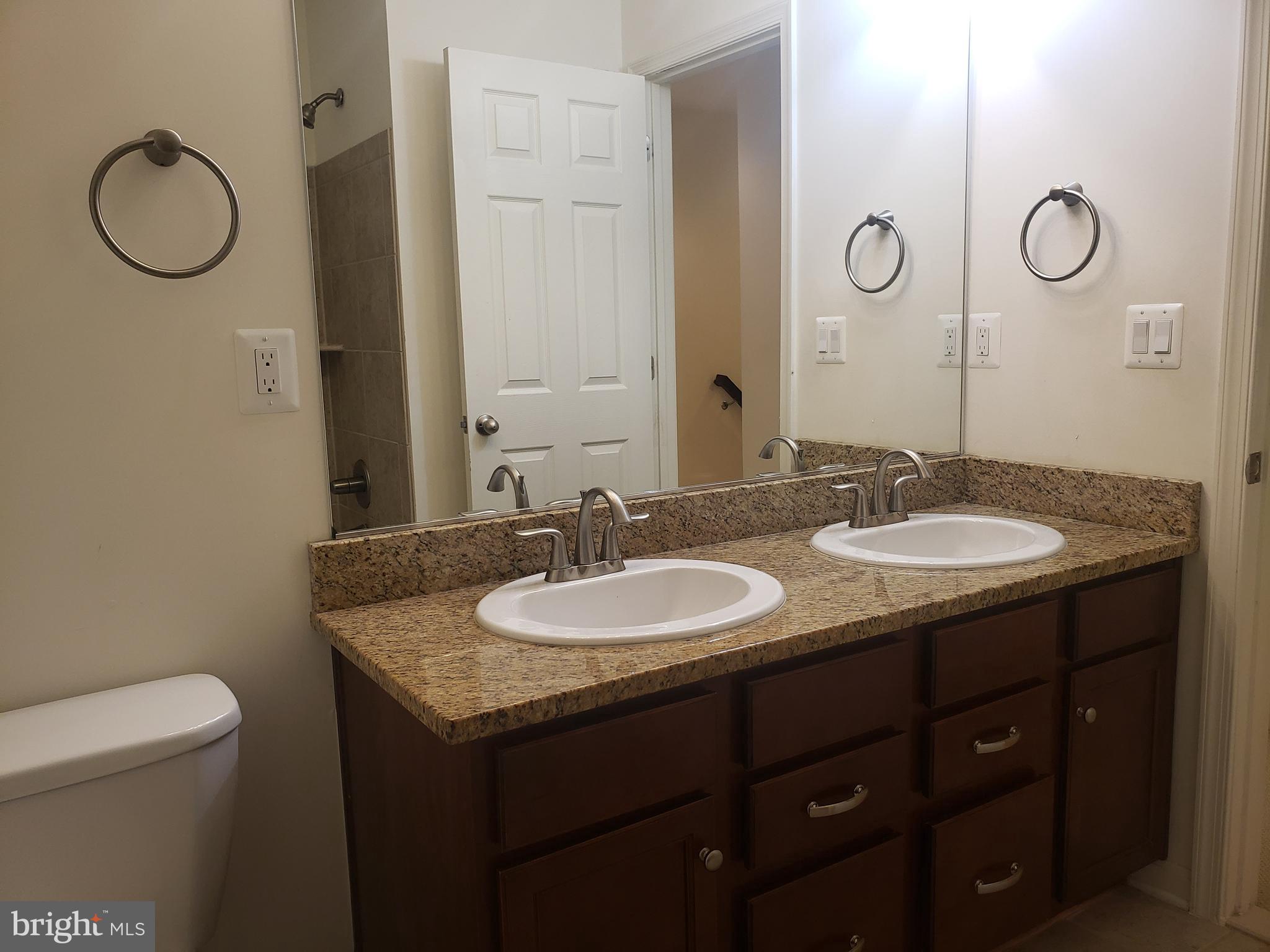 EASTGATE SQUARE - Residential Lease