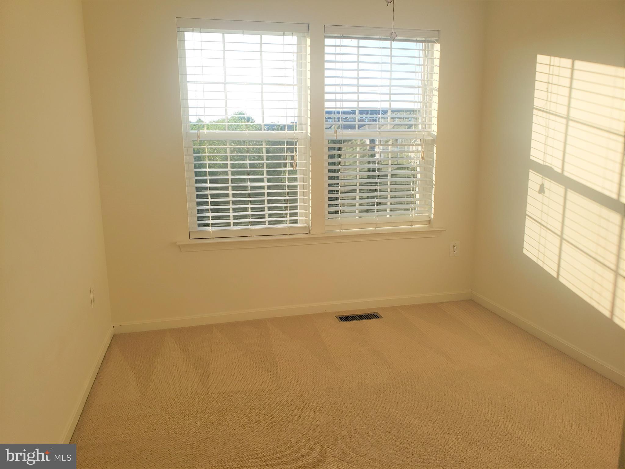 EASTGATE SQUARE - Residential Lease