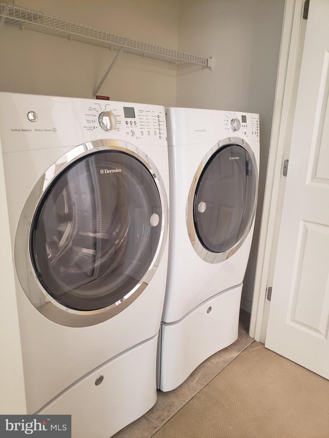 EASTGATE SQUARE - Residential Lease