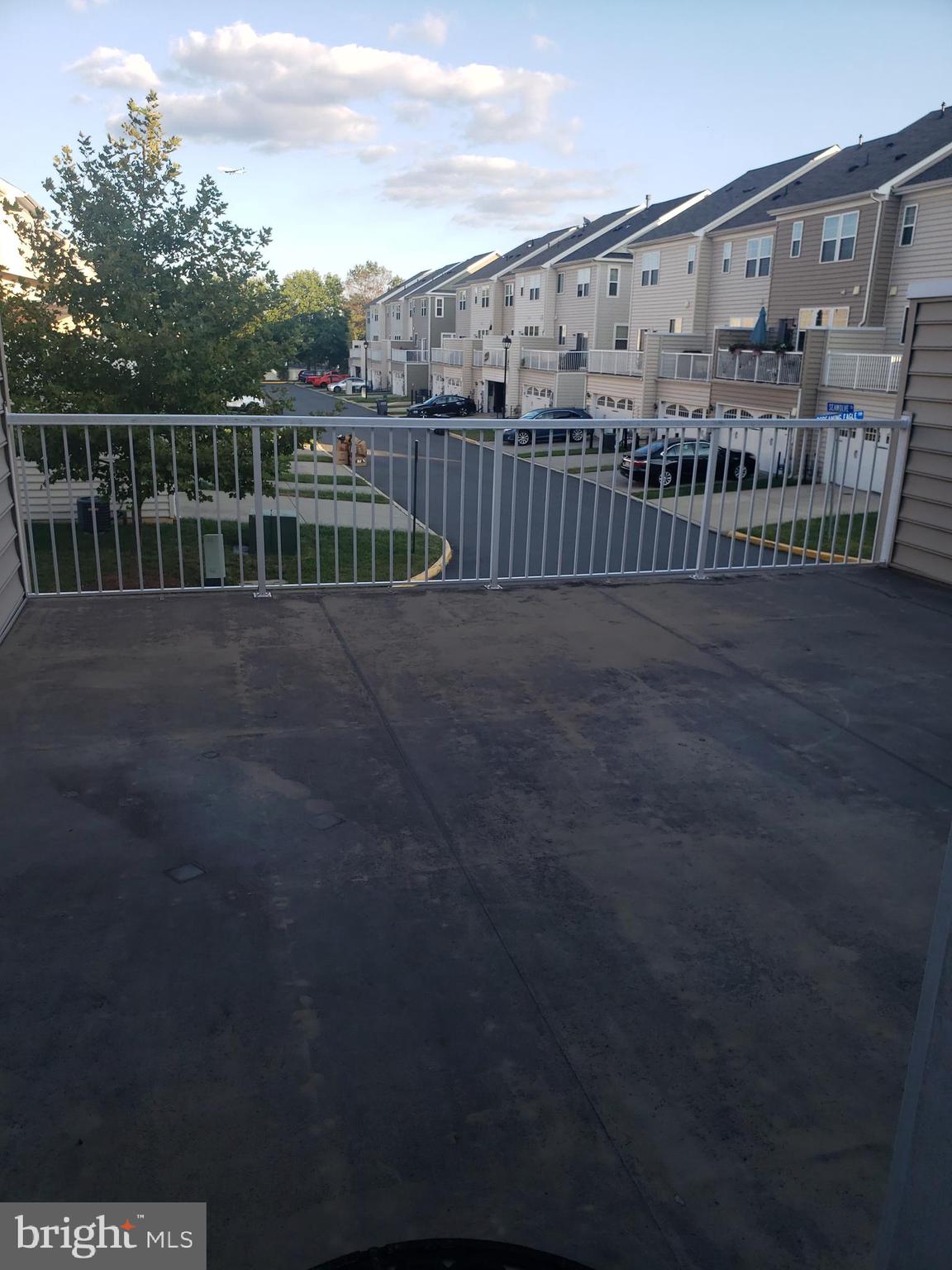 EASTGATE SQUARE - Residential Lease