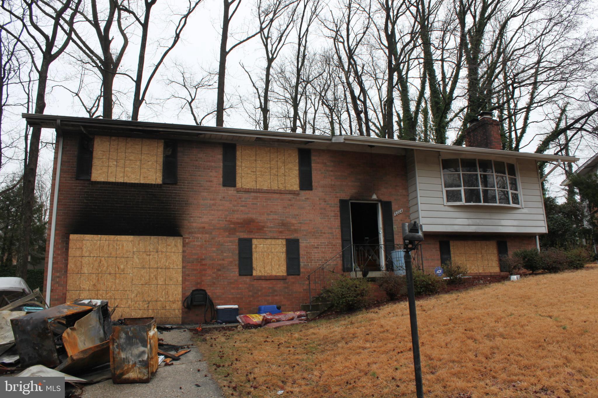 TEMPLE HILLS - Residential