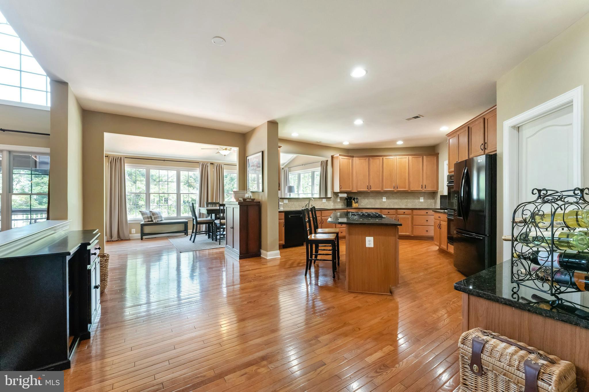 BELMONT COUNTRY CLUB - Residential