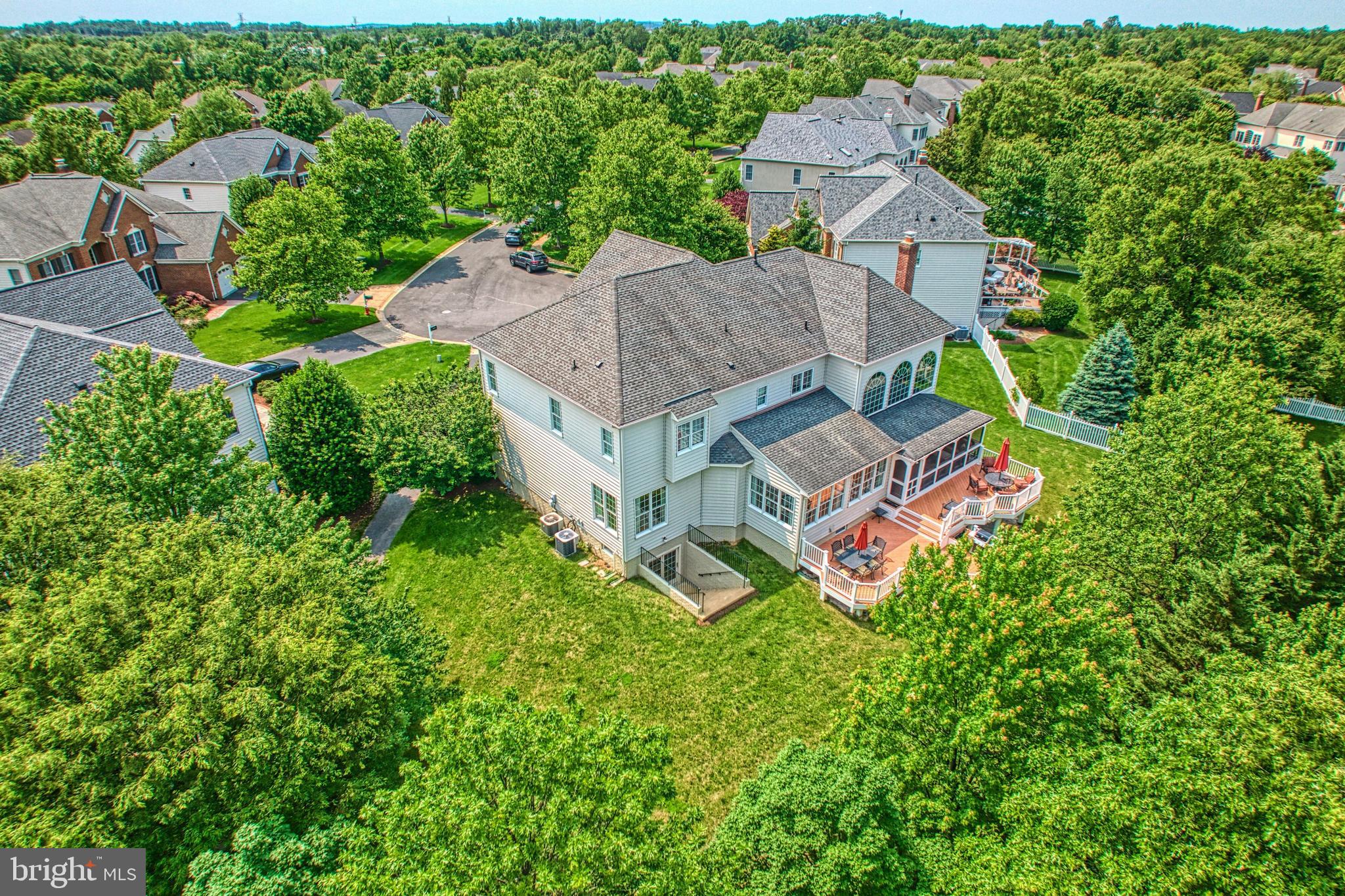 BELMONT COUNTRY CLUB - Residential